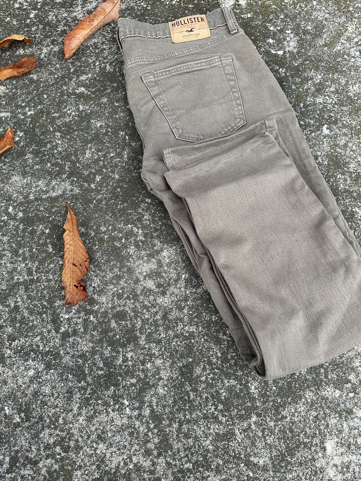 Hollister Khaki Greyish Hollister Co. Regular Fit Denim Jeans Size US 34 / EU 50 - 2 Thumbnail