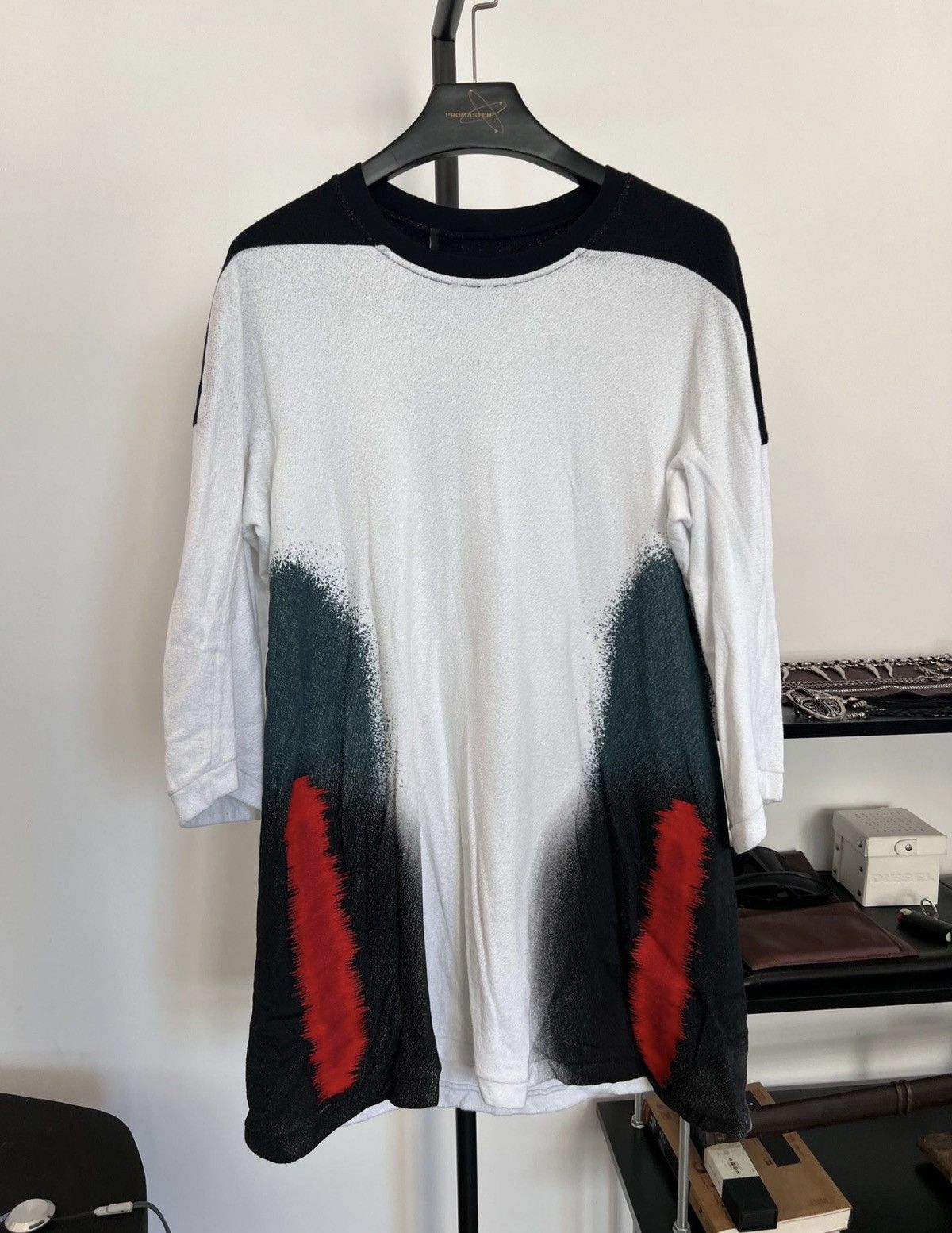 11 By Boris Bidjan Saberi 11ByBBS Mesh-Panel Ink-Spray & Embroidered 3/4 Sleeve TShirt Size US L / EU 52-54 / 3 - 2 Thumbnail
