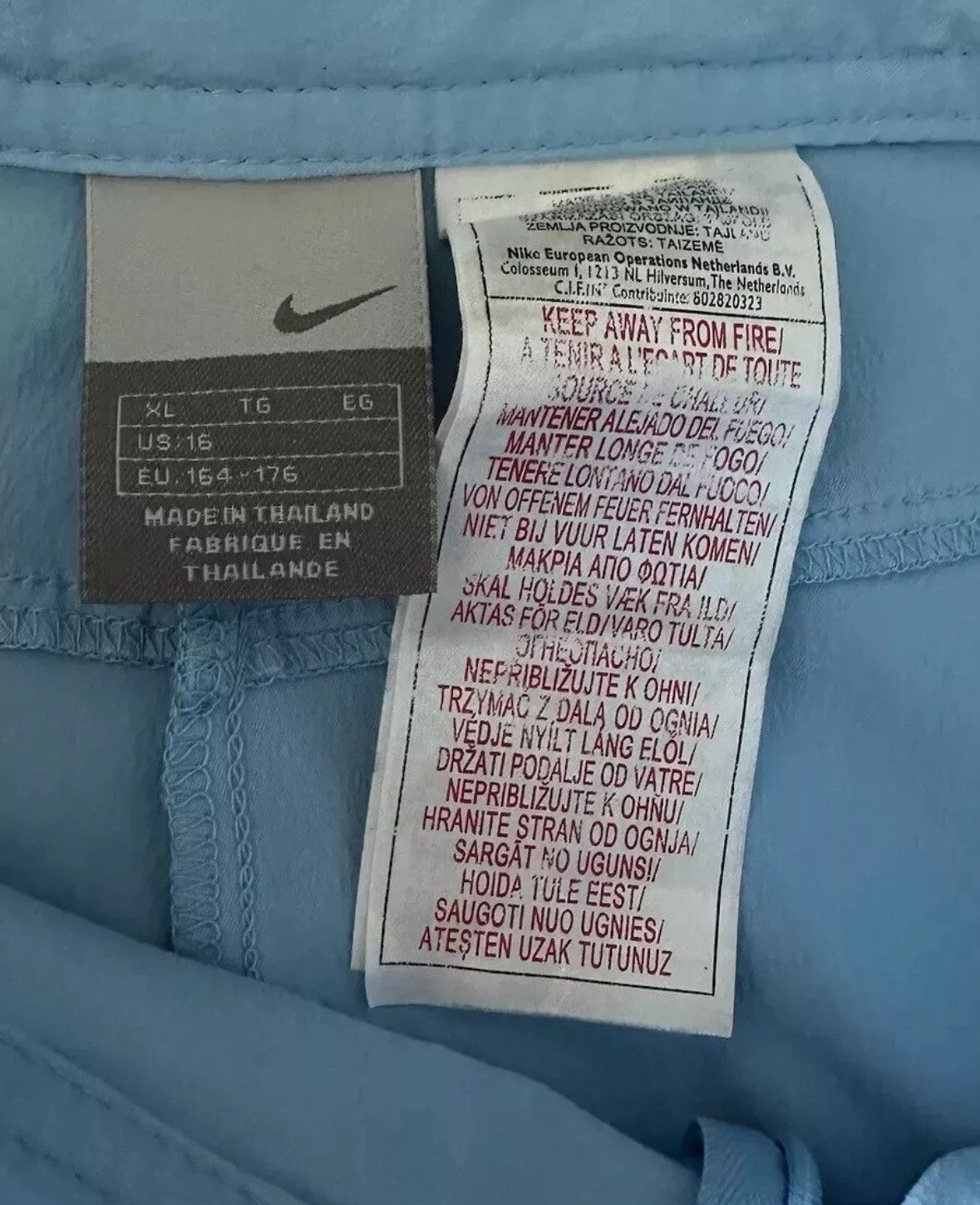 Nike × Vintage Vintage 2000s Y2K Nike Sport Athletic Shorts Size Youth XL Size 28" / US 6 / IT 42 - 5 Thumbnail