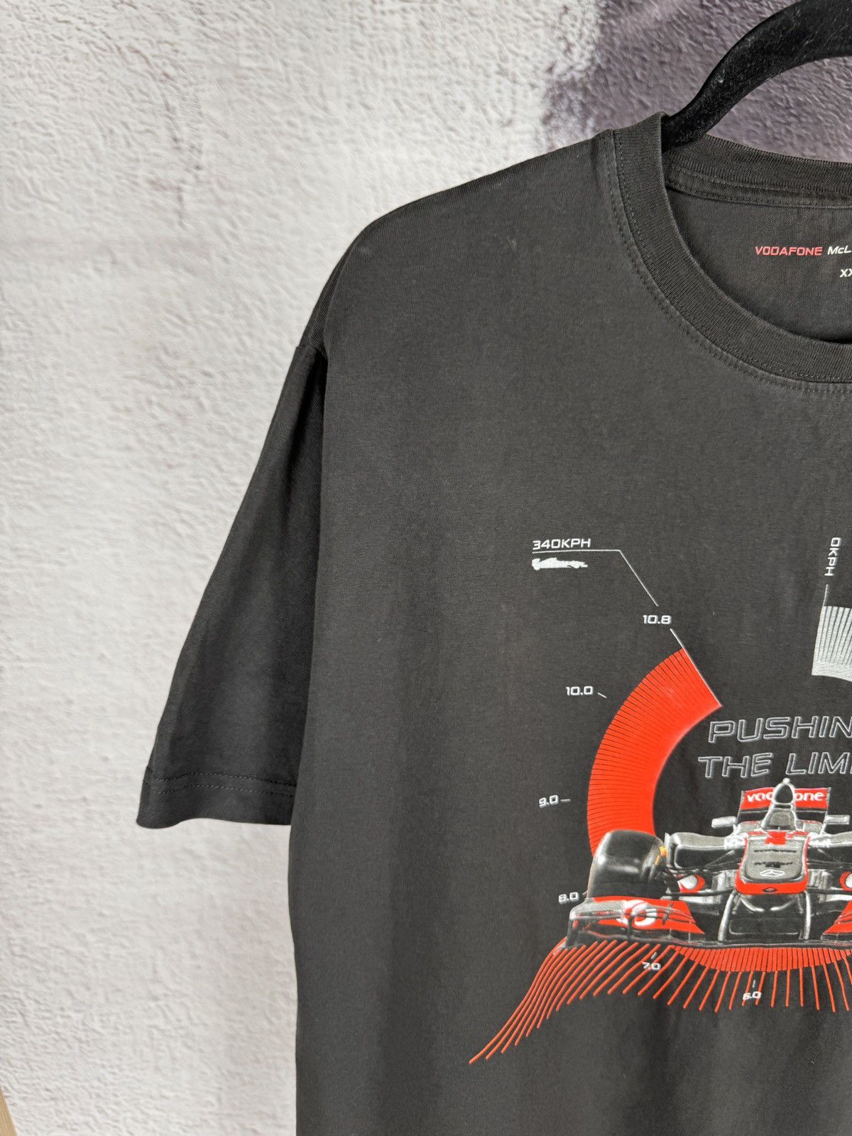 Mercedes-Benz × Vintage Vintage Rare Vodafone McLaren Mercedes pushing the limit tee Size US XXL / EU 58 / 5 - 7 Thumbnail