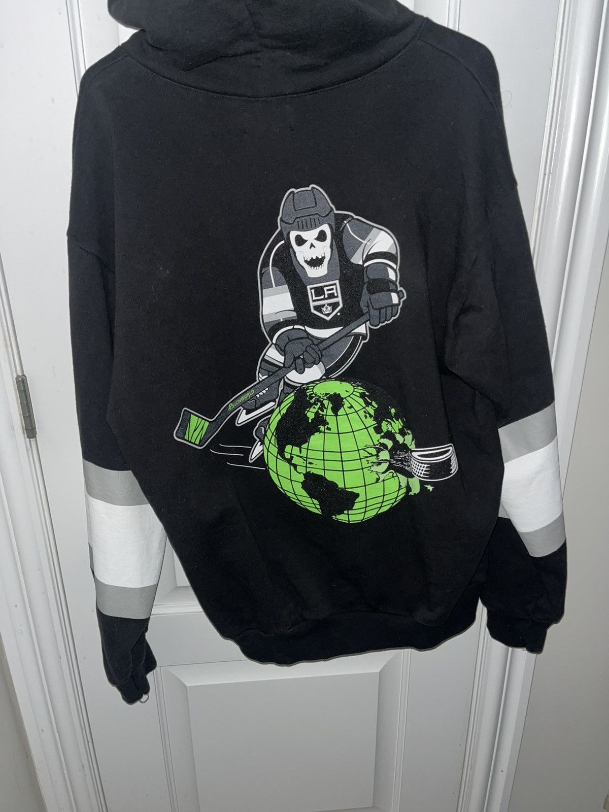 Psychworld LA Kings x Psychworld Hoodie Size US L / EU 52-54 / 3 - 1 Thumbnail