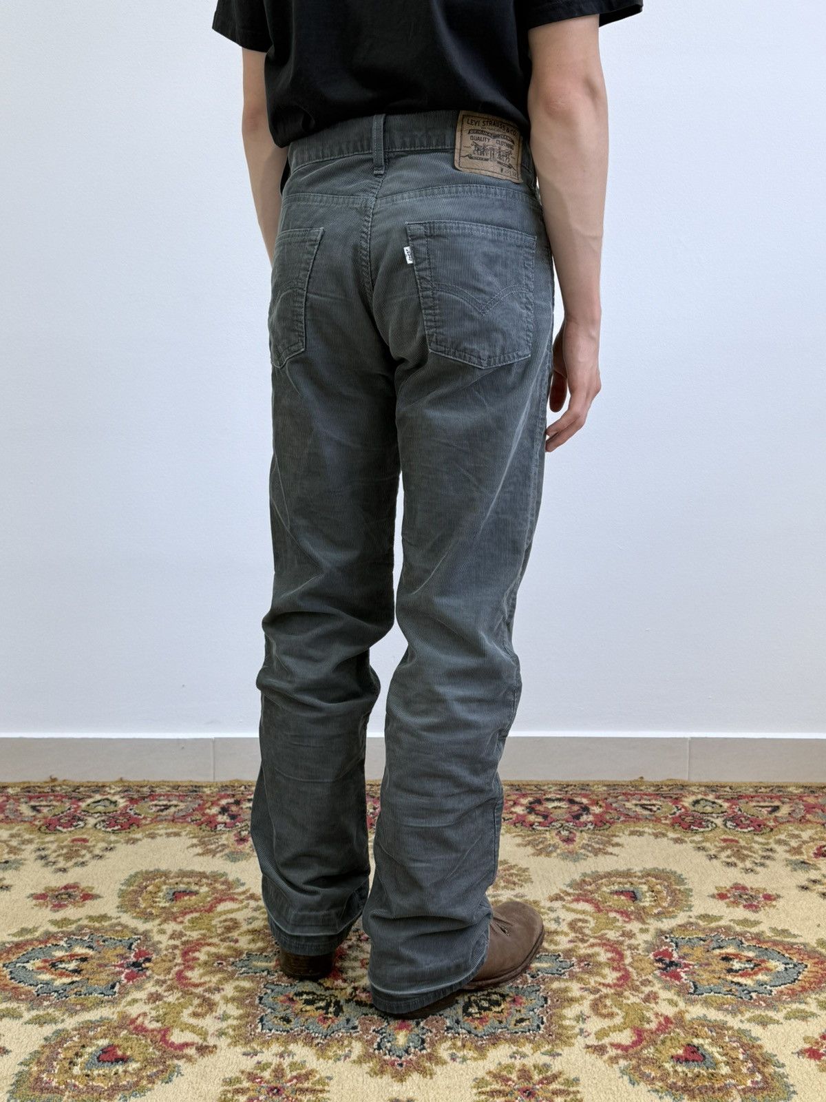 Levi's Vintage Levis White Tab Corduroy Pants Size US 32 / EU 48 - 1 Thumbnail