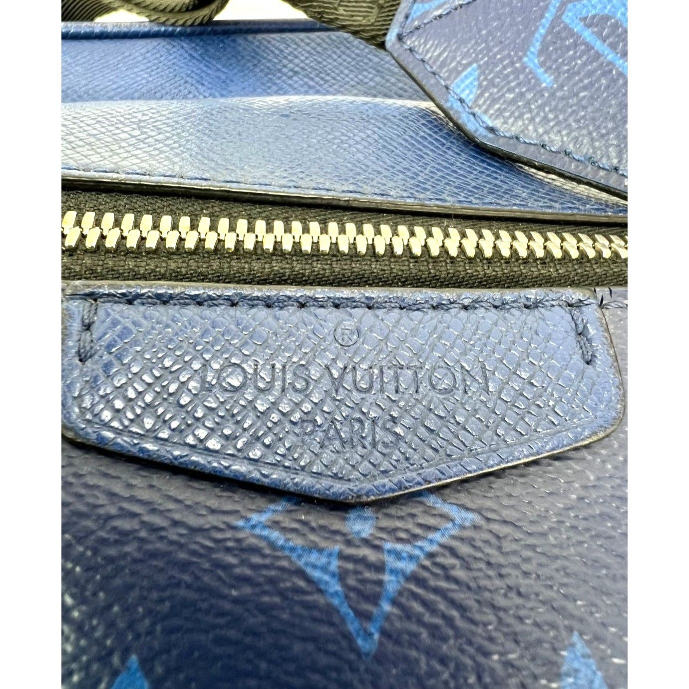 Louis Vuitton LOUIS VUITTON Taigarama Outdoor Blue Messenger Bag Size ONE SIZE - 14 Thumbnail