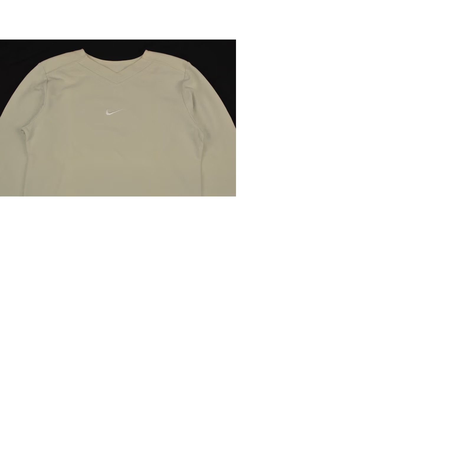 Nike Womens Nike Vintage Center Swoosh V-Neck Sweatshirt M White Nike Sweatshirt Womens Vintage Size M / US 6-8 / IT 42-44 - 9 Thumbnail