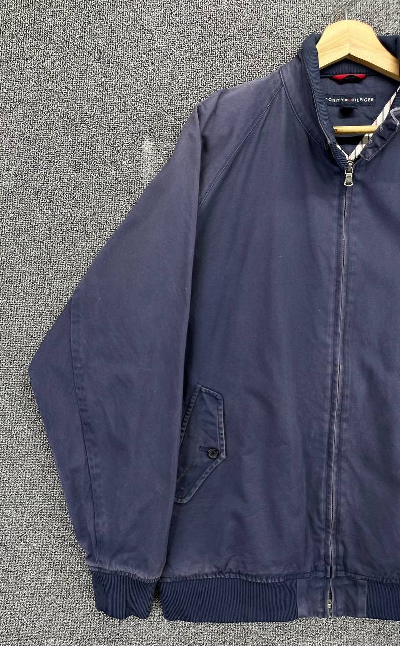 Tommy Hilfiger Vintage Tommy Hilfiger Rare Trashed Jacket Size US XL / EU 56 / 4 - 3 Thumbnail