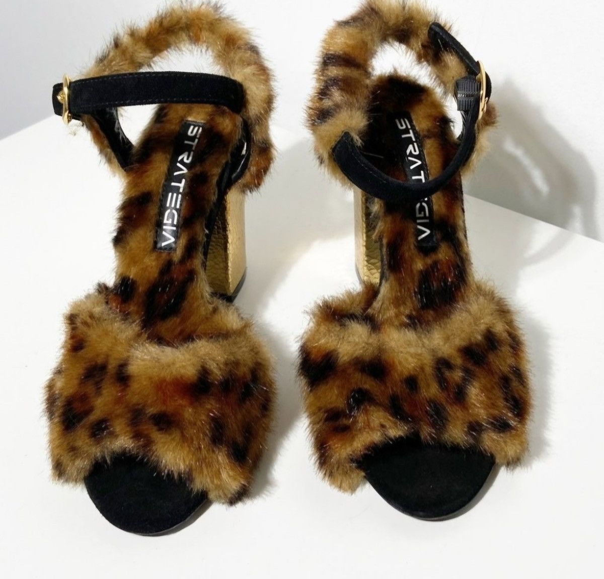 Other Strategia Hanna fur sandals Size US 7 / IT 37 - 4 Thumbnail