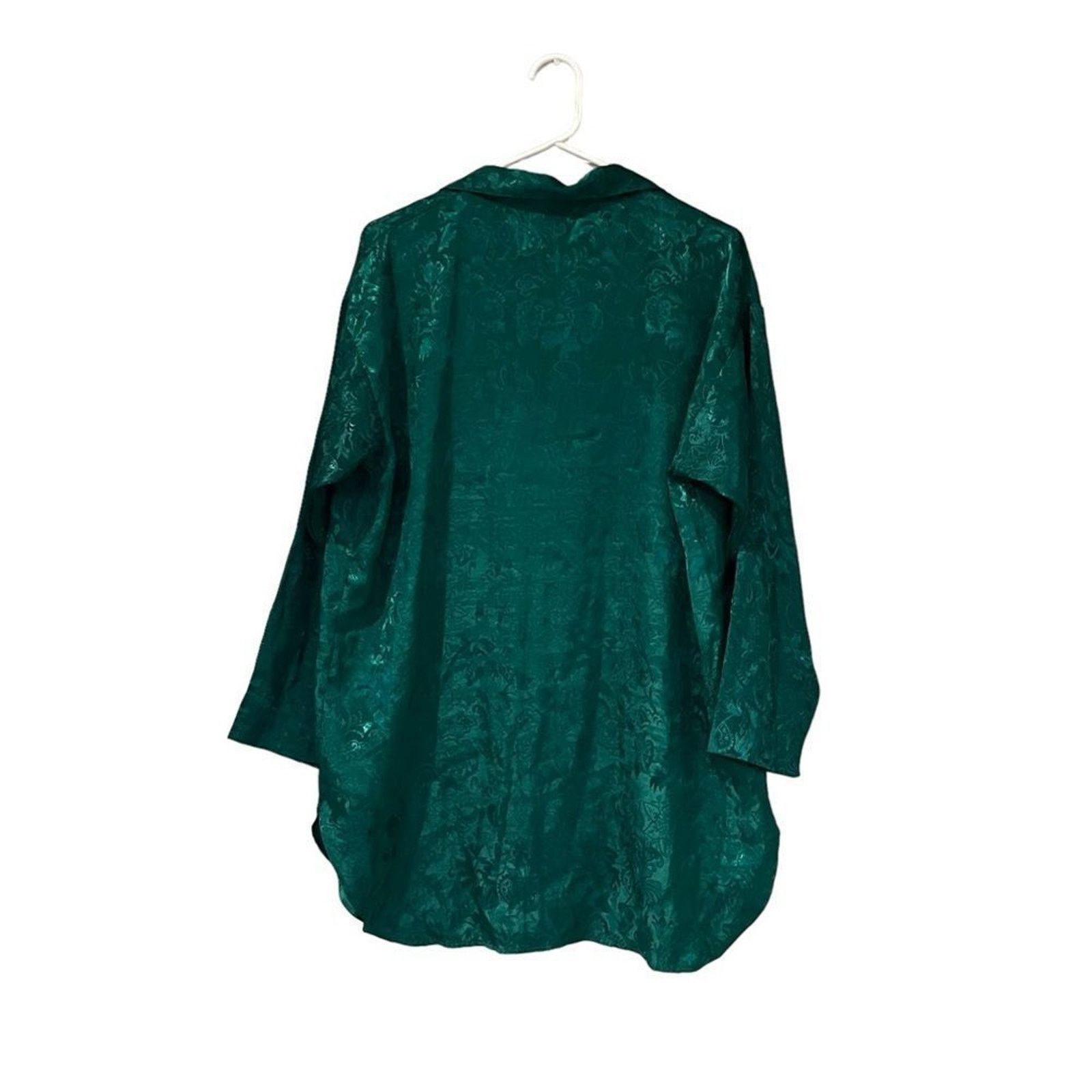Victoria's Secret Vintage Victoria's Secret Gold Label Sleepshirt Womens Green Size ONE SIZE - 4 Thumbnail