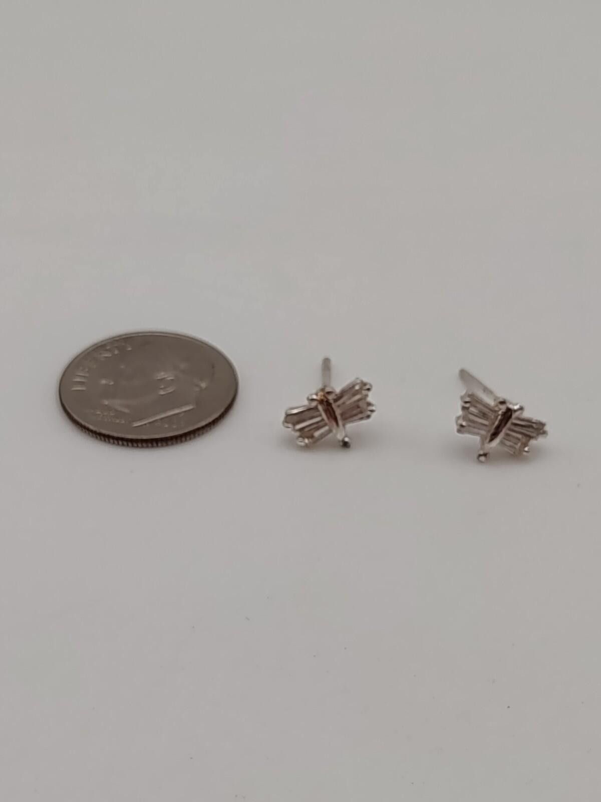 The Unbranded Brand Vintage 925 Sterling Silver CZ Butterfly Stud Earrings 1.1g Size ONE SIZE - 3 Thumbnail