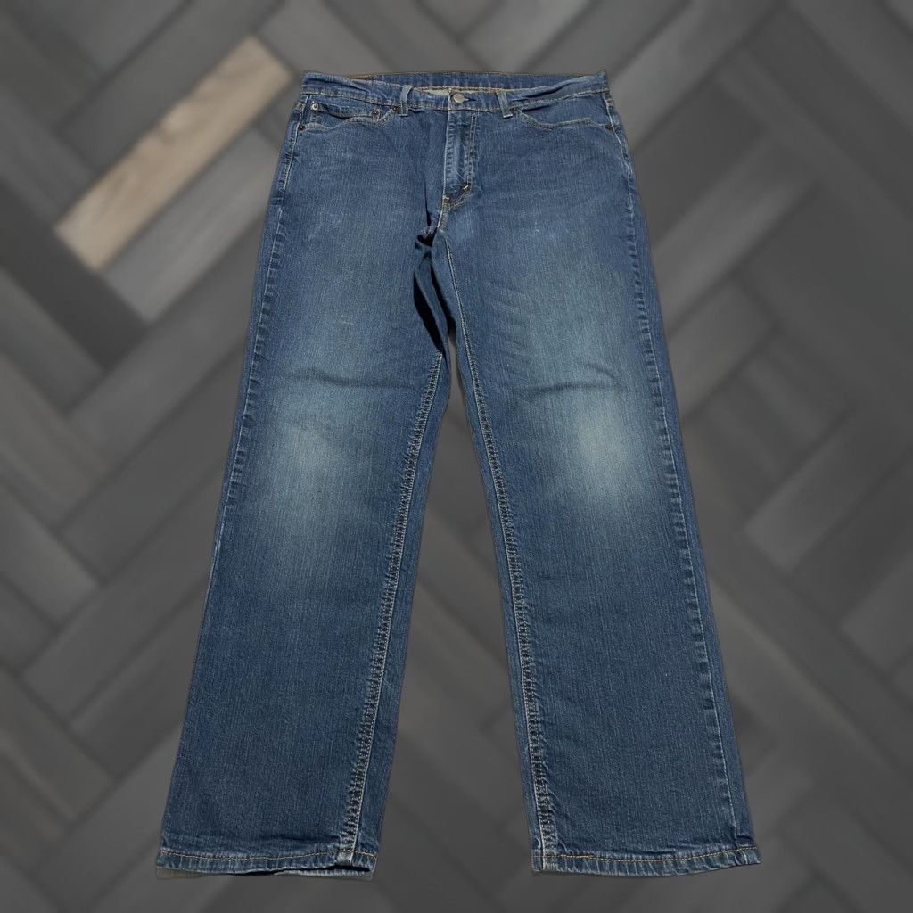 Levi's Levis 541 Jeans Mens 36x30 Blue Medium Wash Straight Leg Comfort Fit Denim Size US 36 / EU 52 - 1 Thumbnail