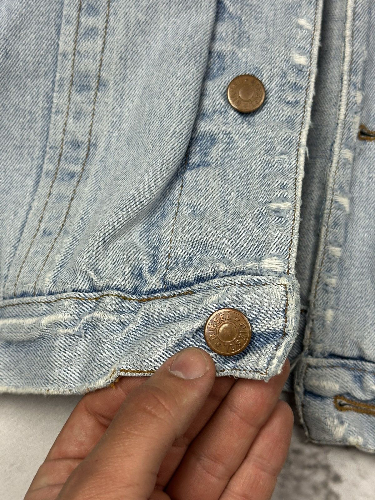 Diesel Diesel Distressed Washed Vintage denim Jacket 80-90s Size US L / EU 52-54 / 3 - 5 Thumbnail