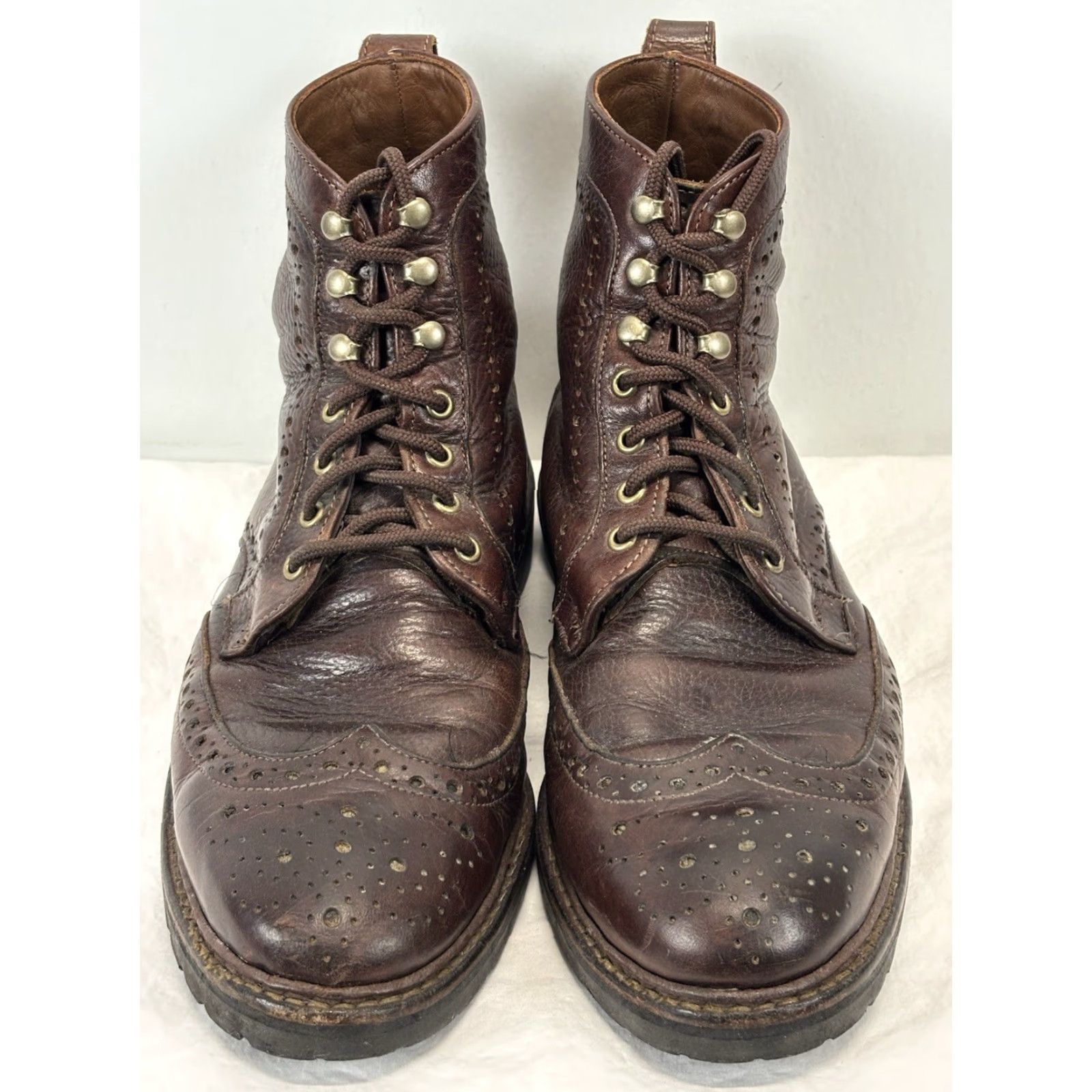 Allen Edmonds Allen Edmonds Long Branch Brown Wingtip Ankle Boots USA 9 D Leather Vibram Lug Sole Broguing Closed Lace Up Men Boots Size US 9 / EU 42 - 3 Thumbnail