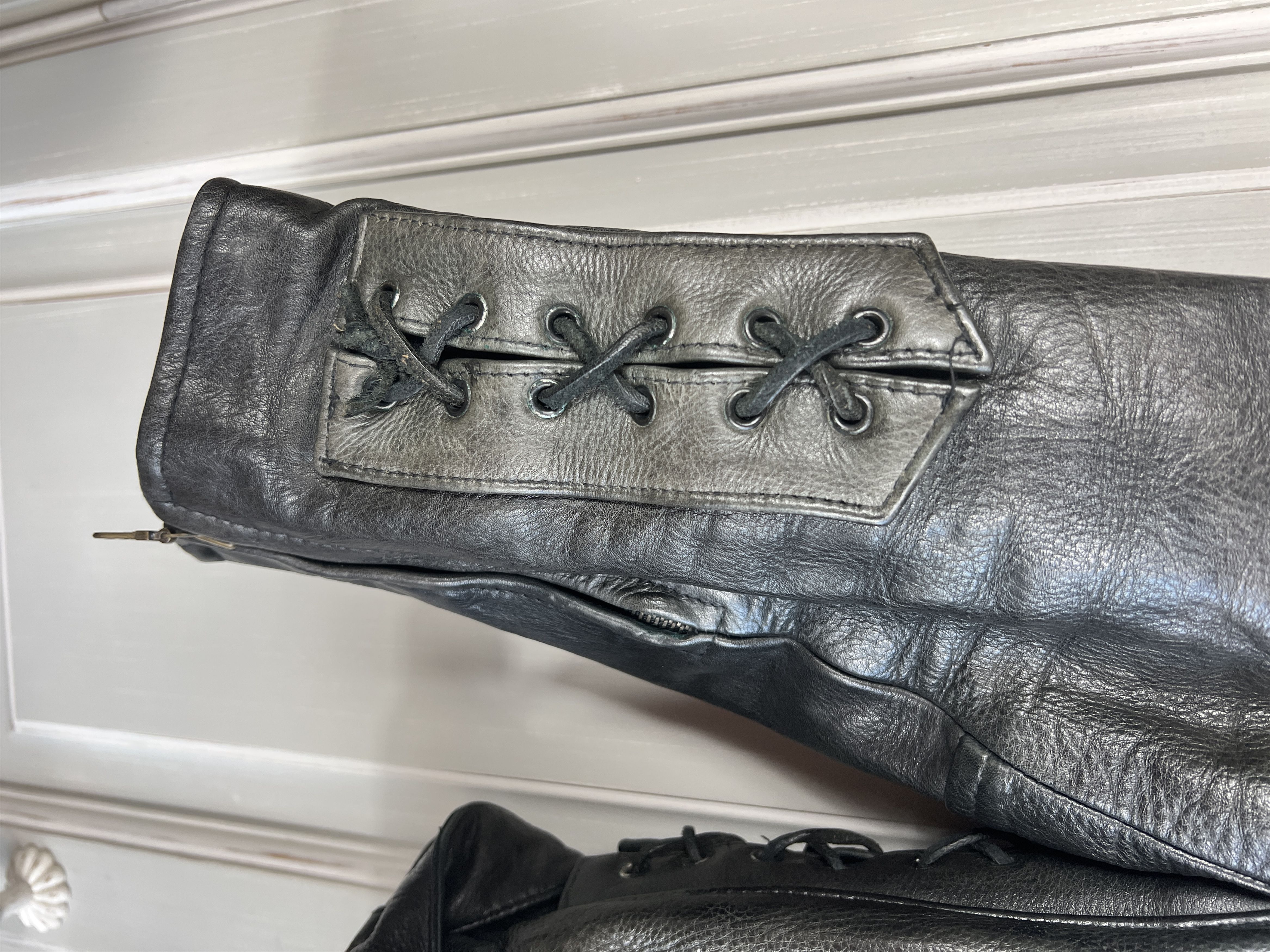 Genuine Leather × Vintage VINTAGE HAVEBA BIKER CROPPED GENUINE LEATHER JACKET Size US L / EU 52-54 / 3 - 6 Thumbnail