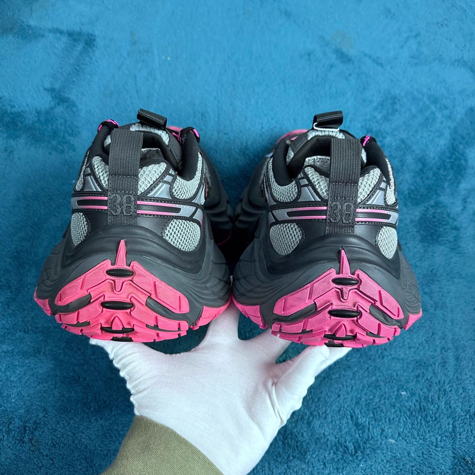 Balenciaga Balenciaga 10xl Mesh Distressed Dad Shoe Black & Pink 36 Size US 5 / IT 35 - 4 Thumbnail