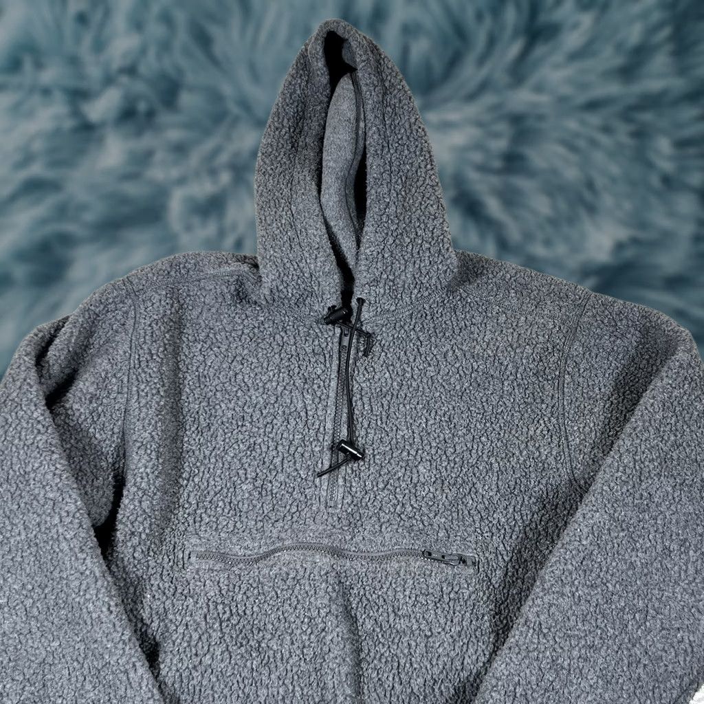Vintage VINTAGE J Crew Hoodies Mens Small Pullover 1/4 Zip Gray 90s Shirt? Size US S / EU 44-46 / 1 - 1 Thumbnail