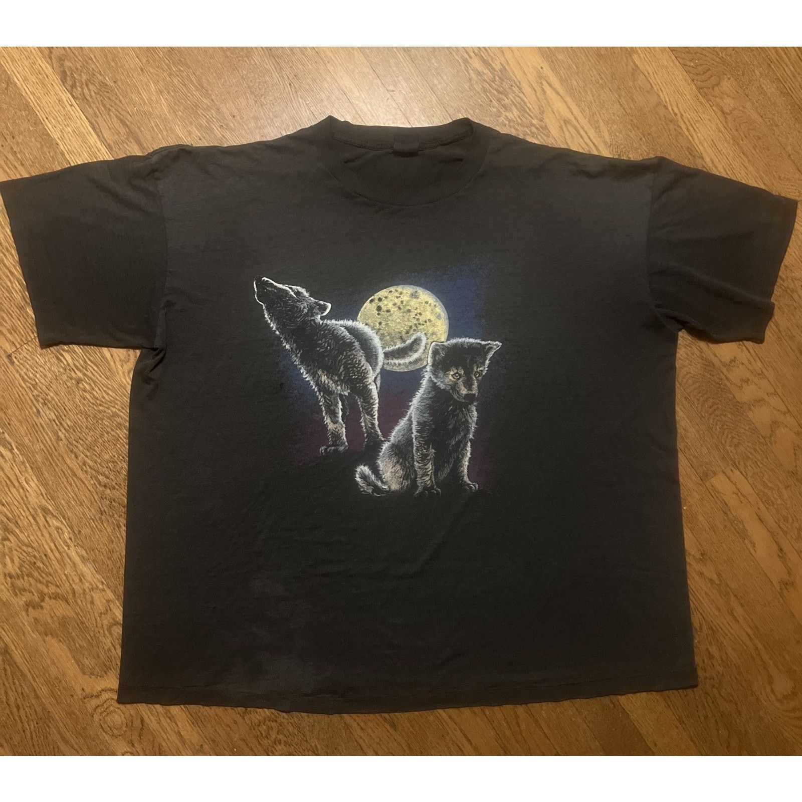 The Unbranded Brand Vintage Nature Animal T Shirt Wolf Cubs 4XL paper thin XXXXL Size US XXL / EU 58 / 5 - 1 Thumbnail