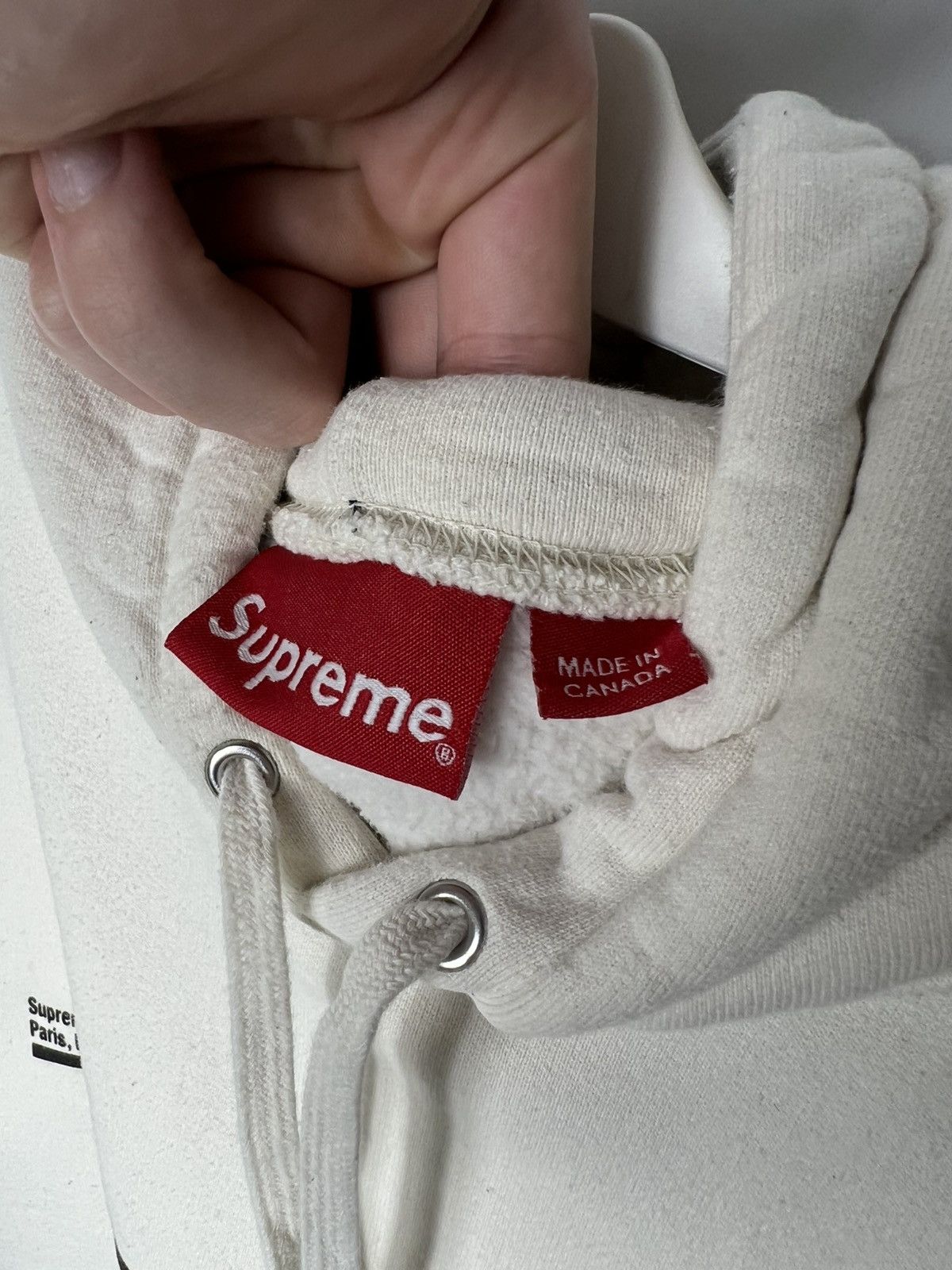Supreme Y2k streetwear sk8 Supreme Paris France Cream Hoodie Size US L / EU 52-54 / 3 - 10 Thumbnail