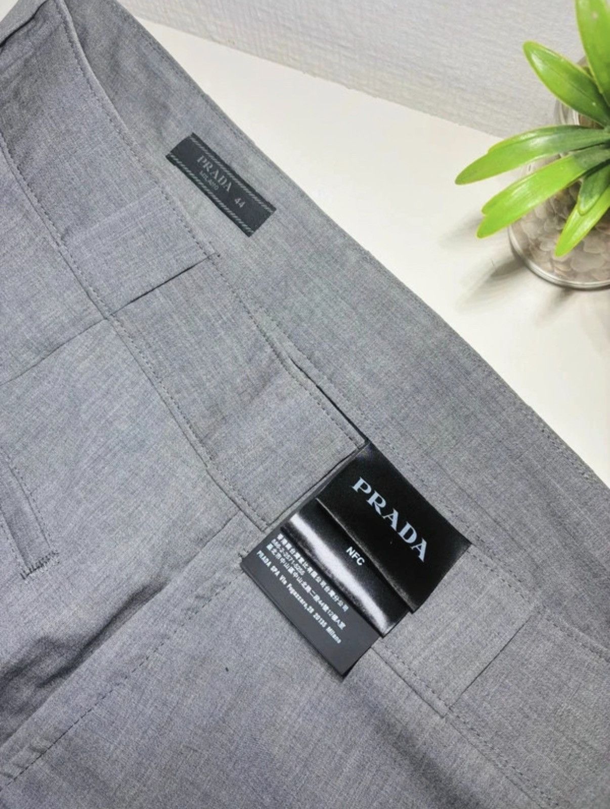 Prada Prada Trousers w. Side Pocket Size US 30 / EU 46 - 2 Thumbnail