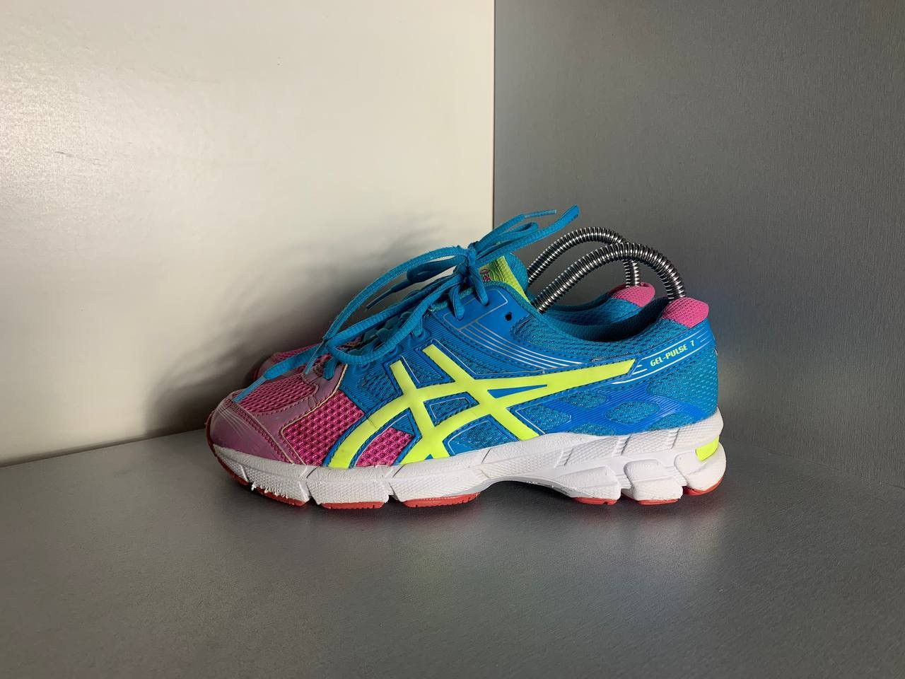 Asics × Vintage VERY RARE ASICS GEL PULSE 7 GS RUNNING JAPAN STYLE Y2K RETRO Size US 6 / EU 39 - 1 Thumbnail