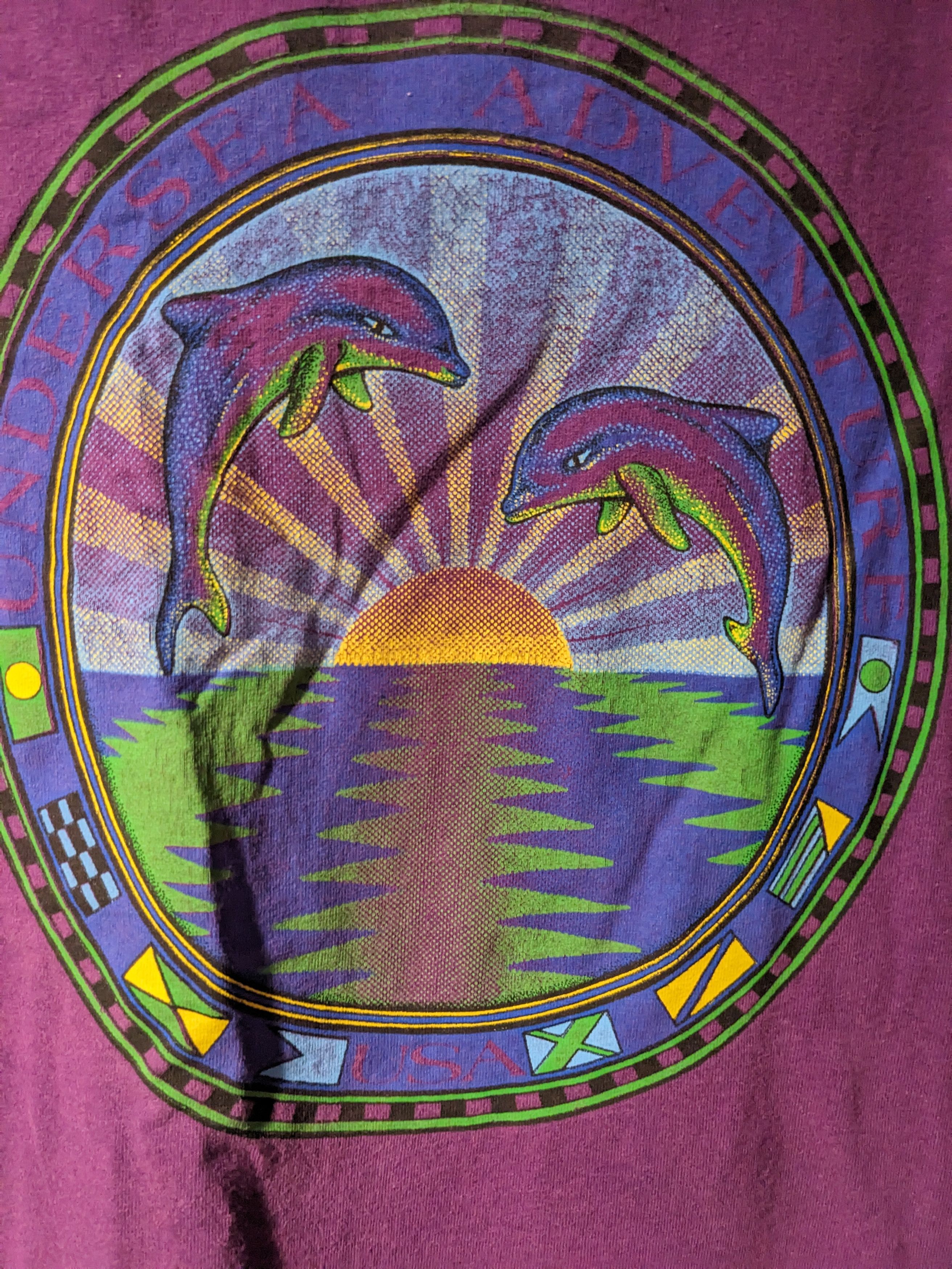 Vintage Vintage 90s Dolphins Animal Nature Wildlife X-Large T-Shirt Size US XL / EU 56 / 4 - 2 Thumbnail