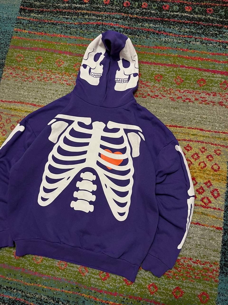 JBALVIN KAIKAIKIKI 限定品 HOODIE MORADO L JBALVIN KAIKAIKIKI 限定品 HOODIE MORADO L
