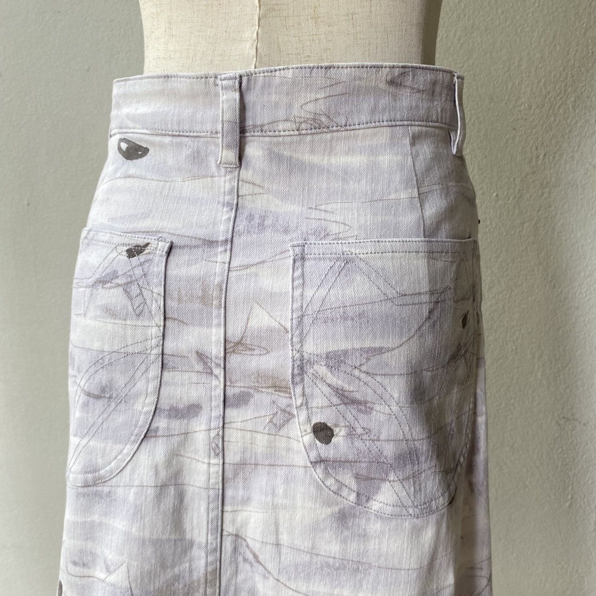 Tsumori Chisato TSUMORI CHISATO Shark Print Denim Skirt Size 28" / US 6 / IT 42 - 17 Thumbnail
