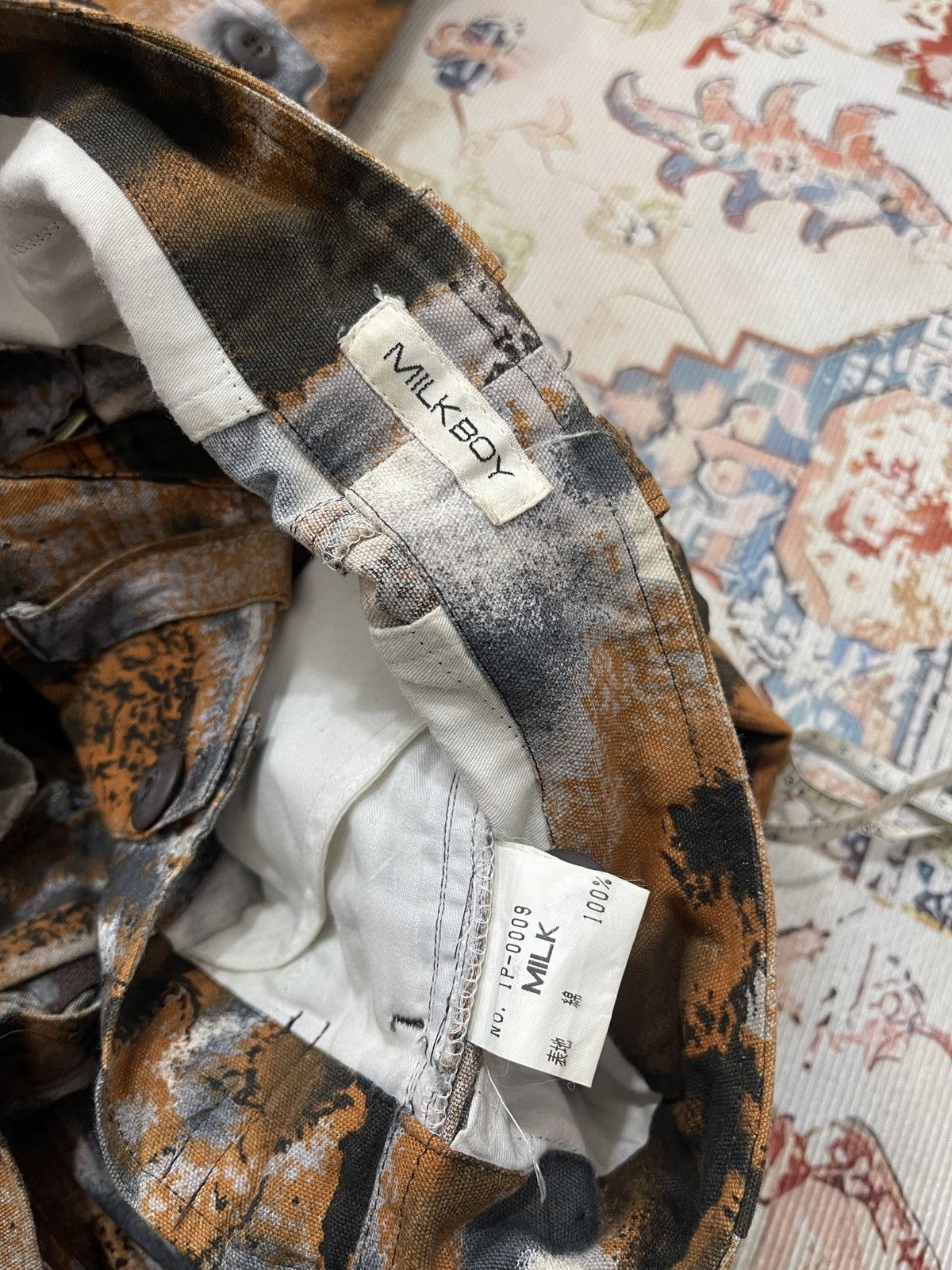 20471120 Archive MILKBOY Colapse Camo Multi Zip Cargo Pants Size US 35 - 12 Thumbnail