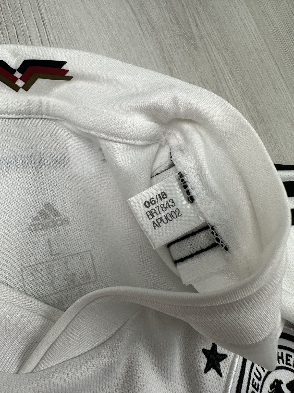 Adidas Adidas Germany 2018/19 Jersey Deutscher Fussball Bund Kit Size US L / EU 52-54 / 3 - 6 Thumbnail