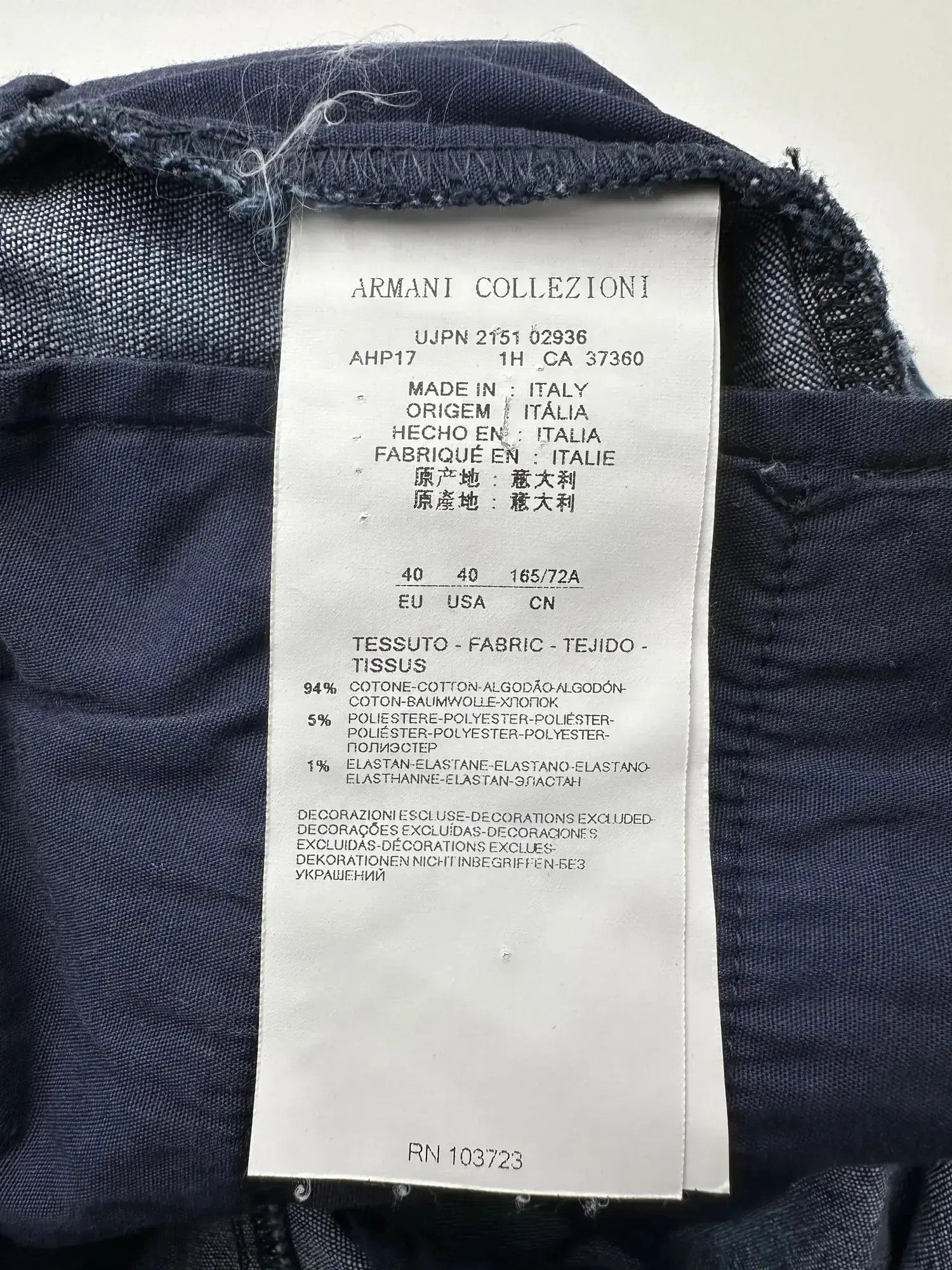 Armani Collezioni Armani Collezioni Vintage Mini Shorts (437) Size 27" / US 4 / IT 40 - 6 Thumbnail