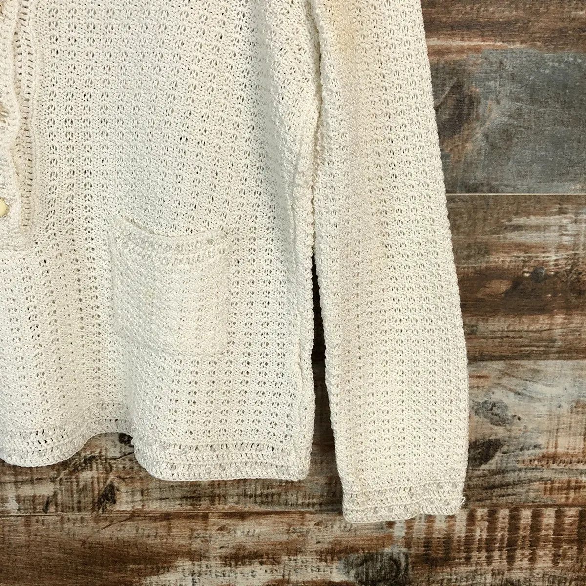 Chanel DL Chanel vintage crochet White Knitwear #A1717 Size XS / US 0-2 / IT 36-38 - 8 Thumbnail