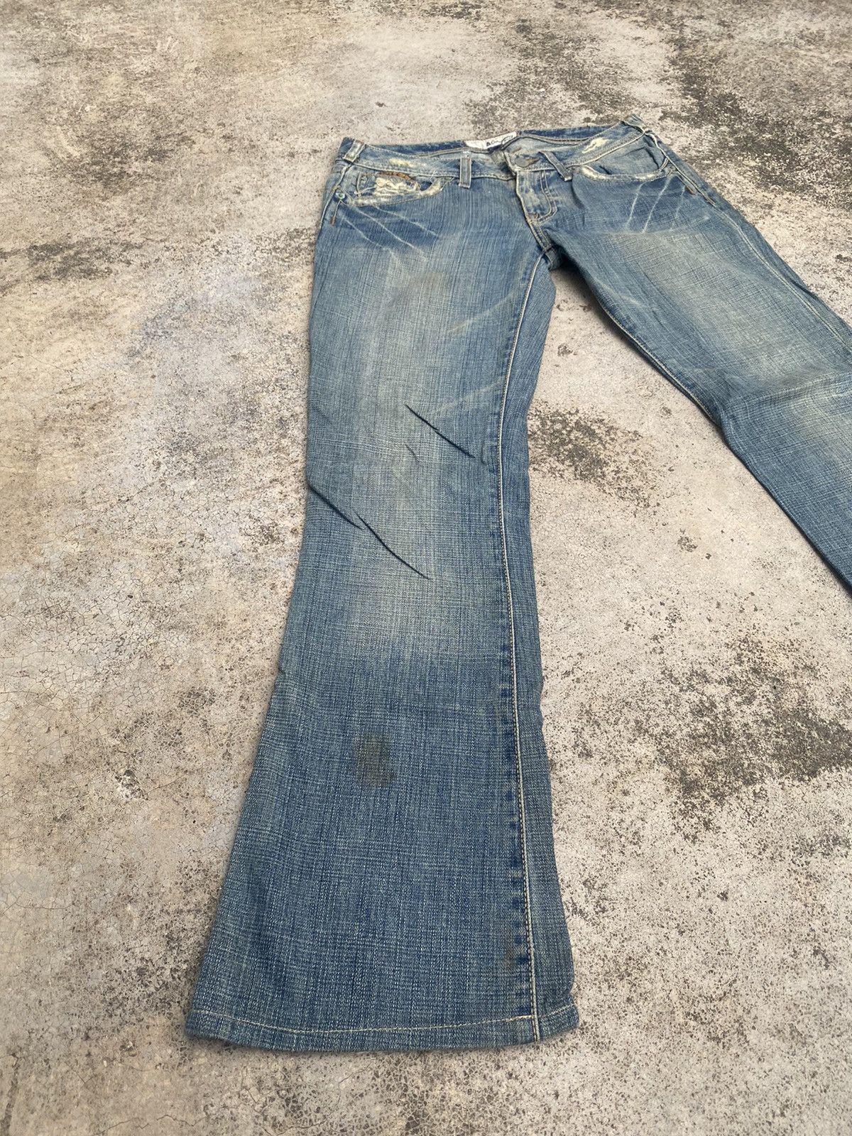 Japanese Brand Flare Jeans Jc Company Distressed Embroidered Skull Bootcut Size US 30 / EU 46 - 1 Thumbnail