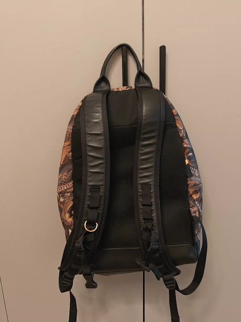 Givenchy Givenchy Shark Tooth Black Leather Bag, Handheld or Single Size ONE SIZE - 2 Thumbnail