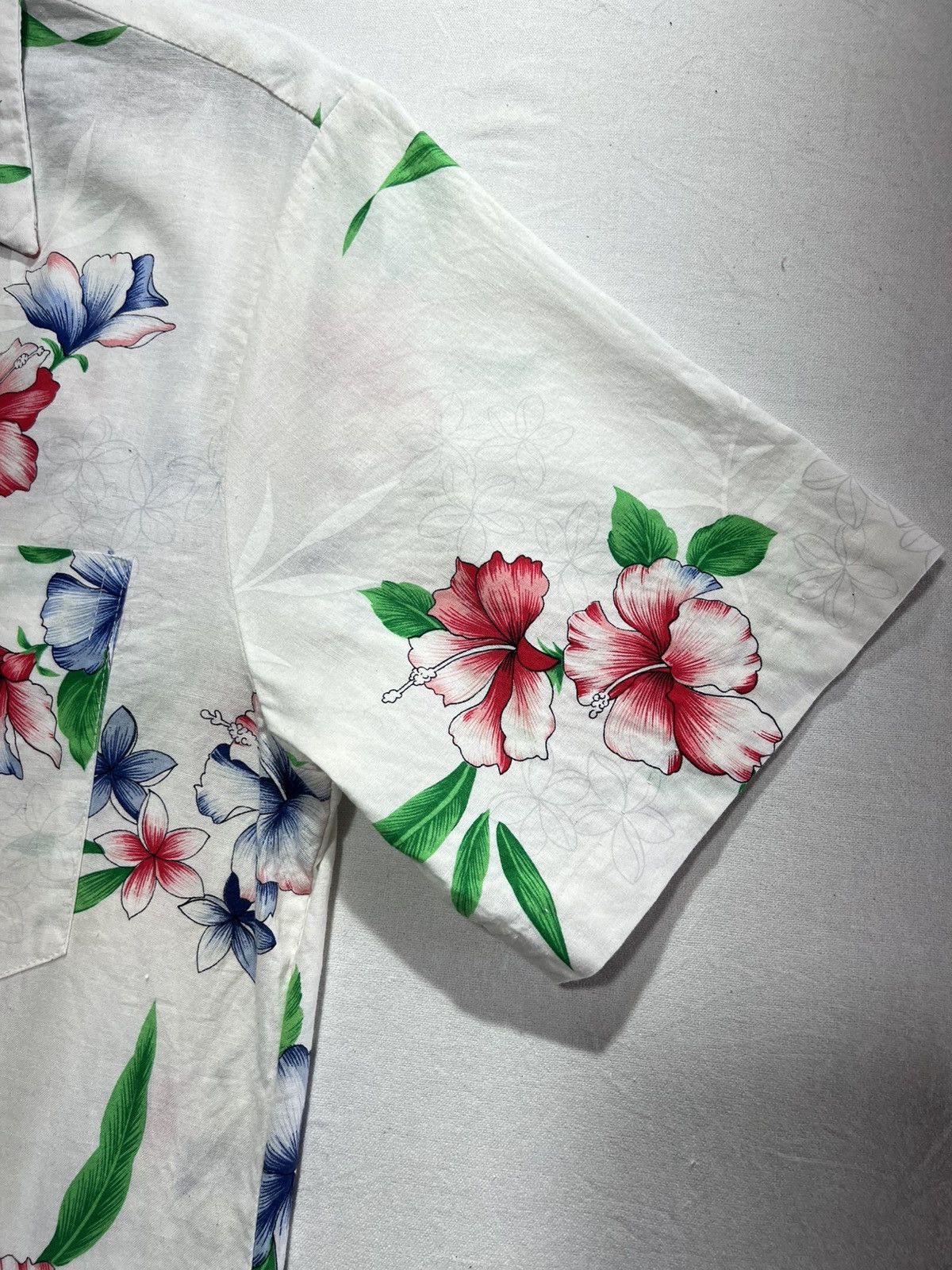 Vintage vintage Royal Hawaiian Size US M / EU 48-50 / 2 - 3 Thumbnail