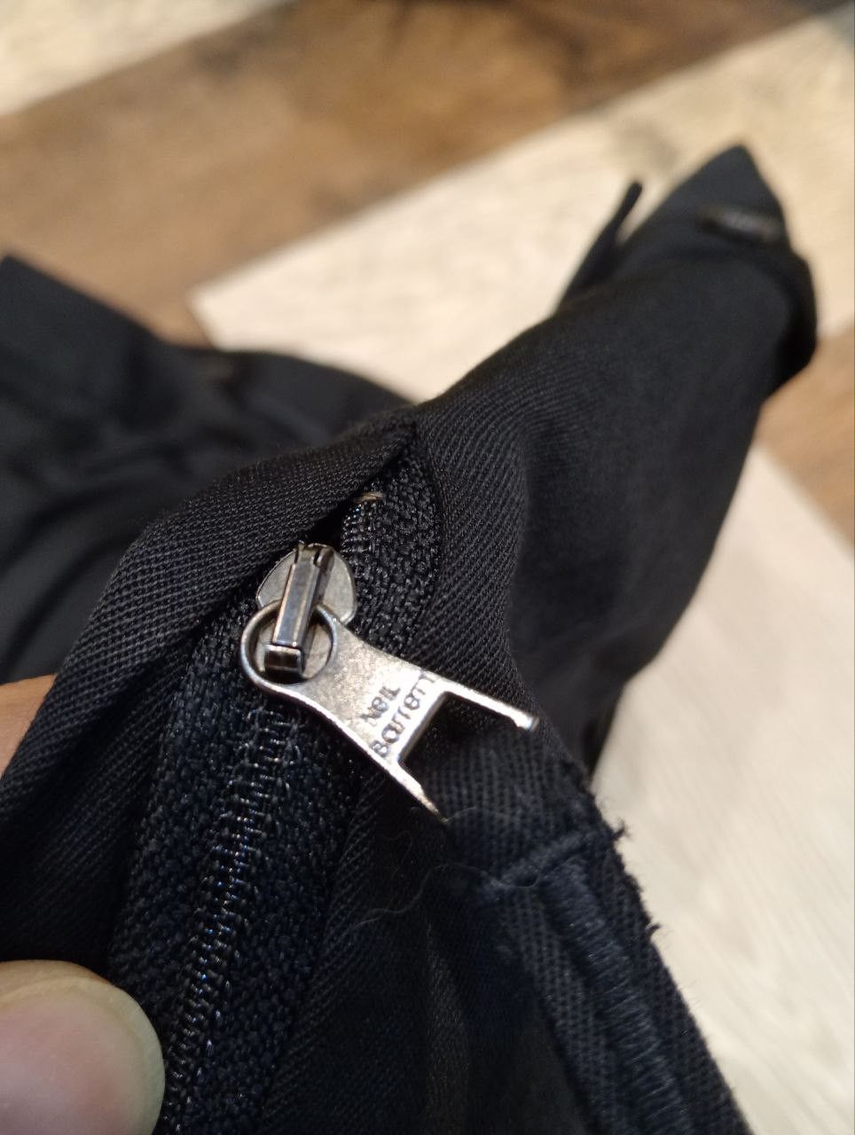 Neil Barrett NEIL BARRETT WOMAN SUIT TROUSER PANTS - SIZE S BLACK Size 32" / US 10 / IT 46 - 10 Thumbnail