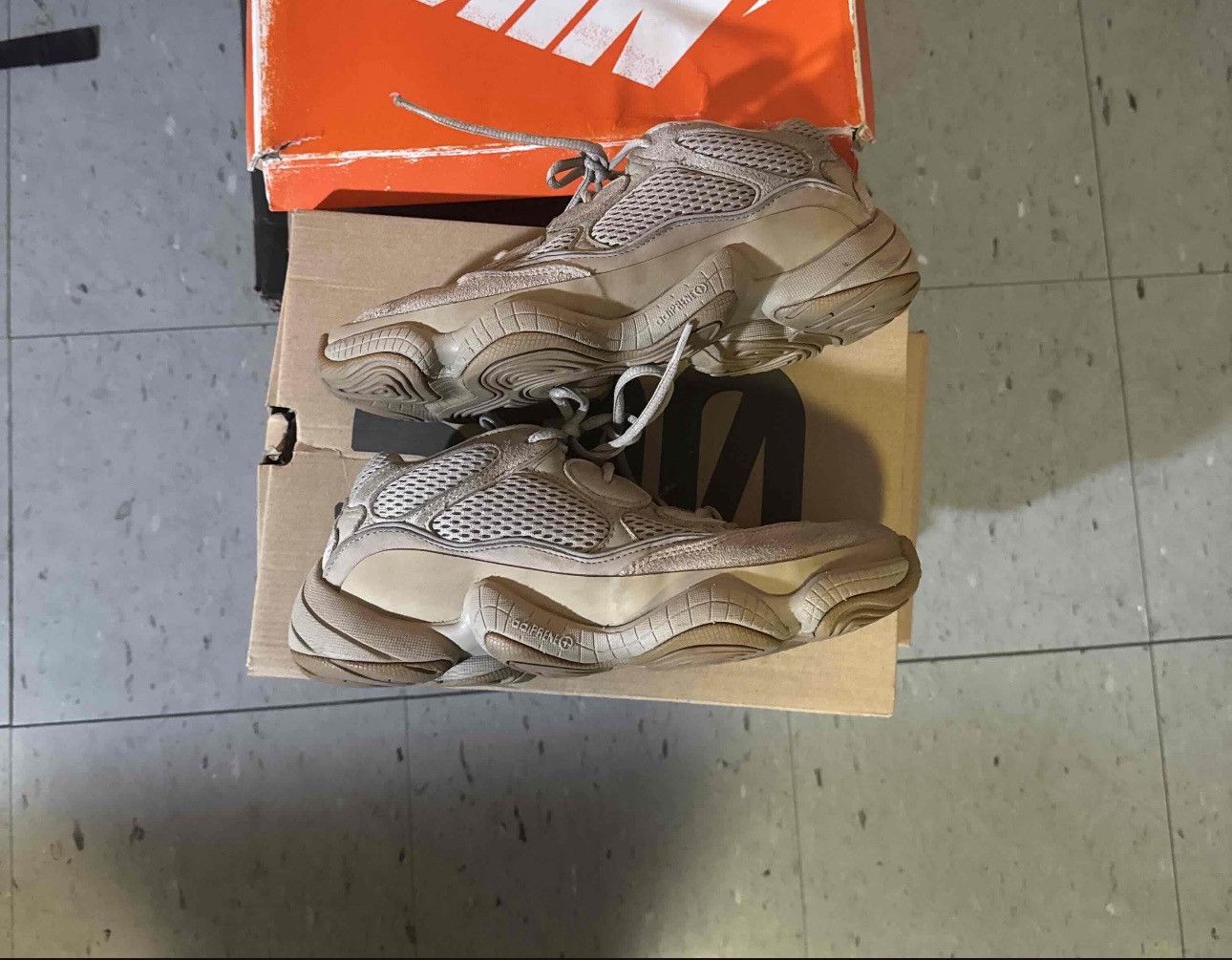 Yeezy Yeezy 500 Taupe Light Size US 8 / EU 41 - 3 Thumbnail