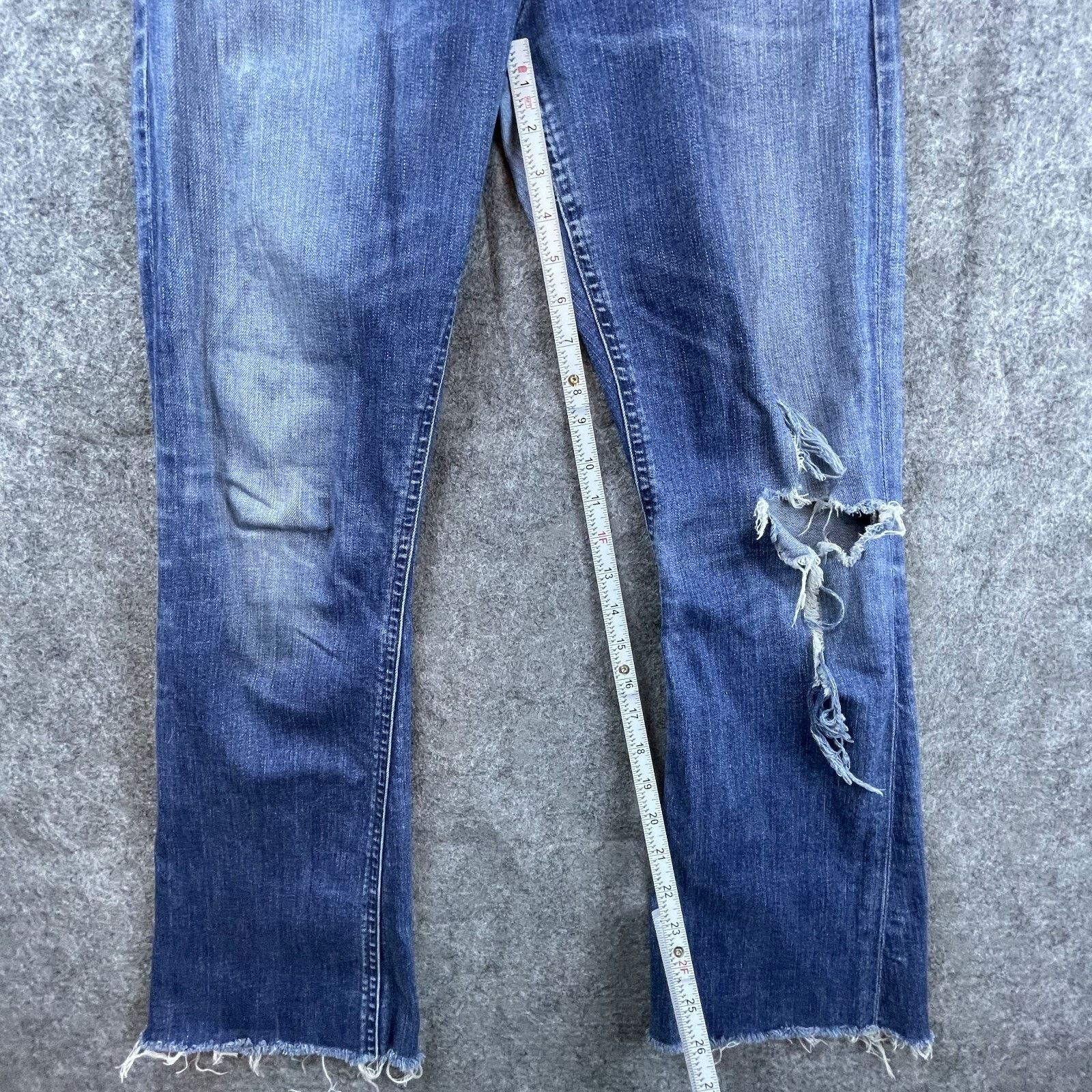 Citizens Of Humanity Citizens of Humanity Jeans Womens 27 BootCut Blue Ripped Raw Size 27" / US 4 / IT 40 - 4 Thumbnail