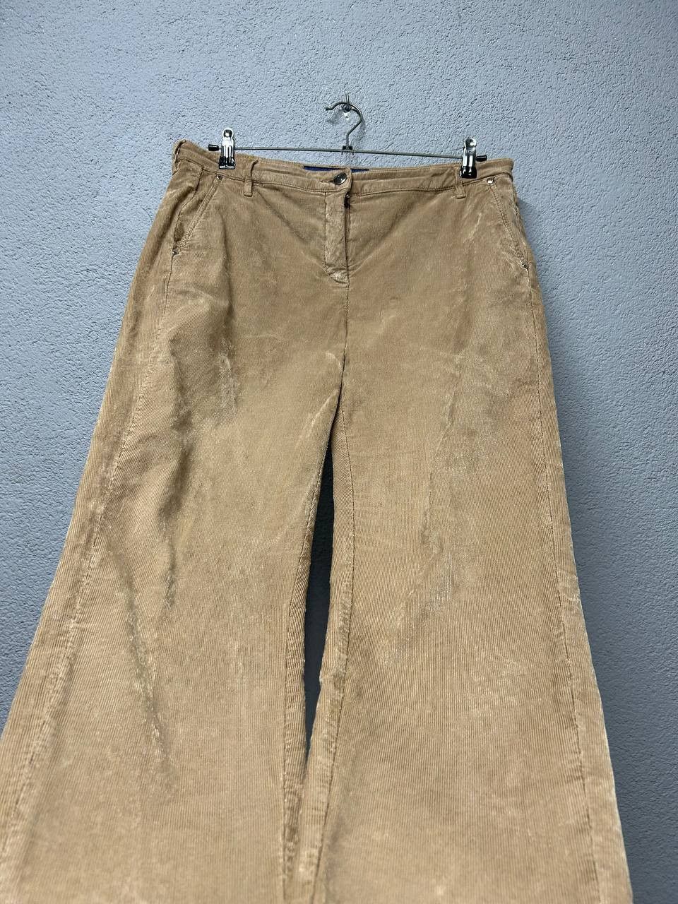 Jacob Cohen Jacob Cohen Marina womens corduroy pant W 31 made in Italy Size 31" - 3 Thumbnail