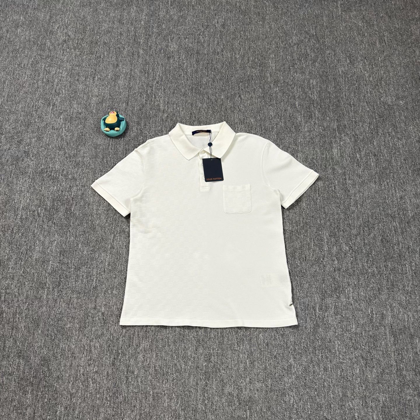 Louis Vuitton LV White Checkerboard Polo Shirt Size US L / EU 52-54 / 3 - 1 Thumbnail