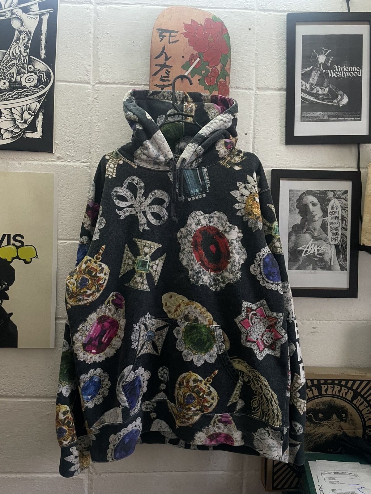 Supreme Jewels Hoodie | Grailed