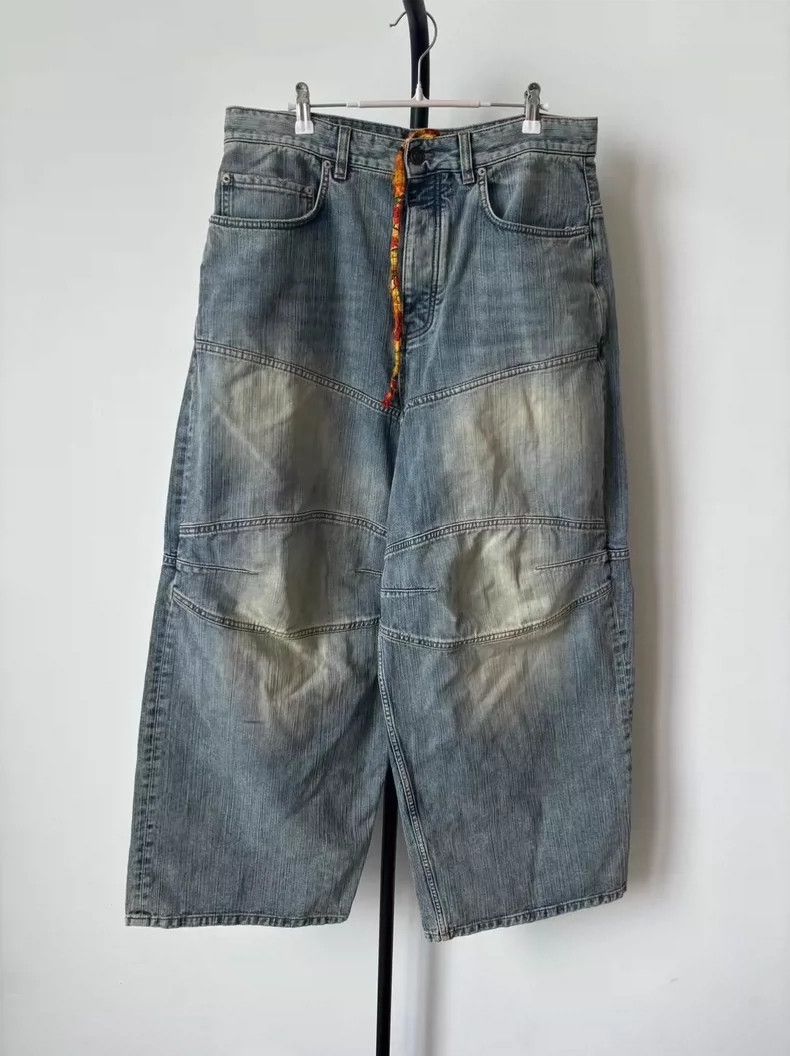 Balenciaga Balenciaga size XS Italian ring yarn jeans Size US 26 / EU 42 - 1 Thumbnail
