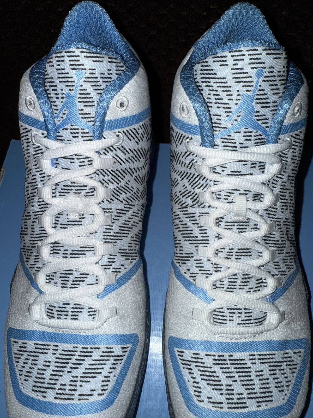 Jordan Brand Nike Air Jordan XXIX (29) Pantone “gift of flight” DS OG Box Size US 9 / EU 42 - 12 Thumbnail