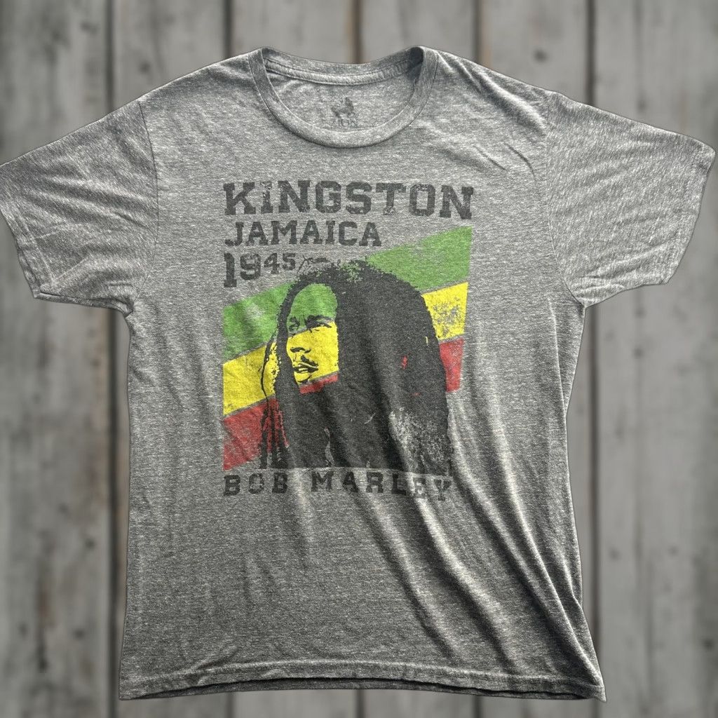 Vintage VINTAGE Bob Marley Shirt Mens Large Gray Kingston Jamaica 1945 Reggae Music Graphic Tee Size US M / EU 48-50 / 2 - 1 Thumbnail