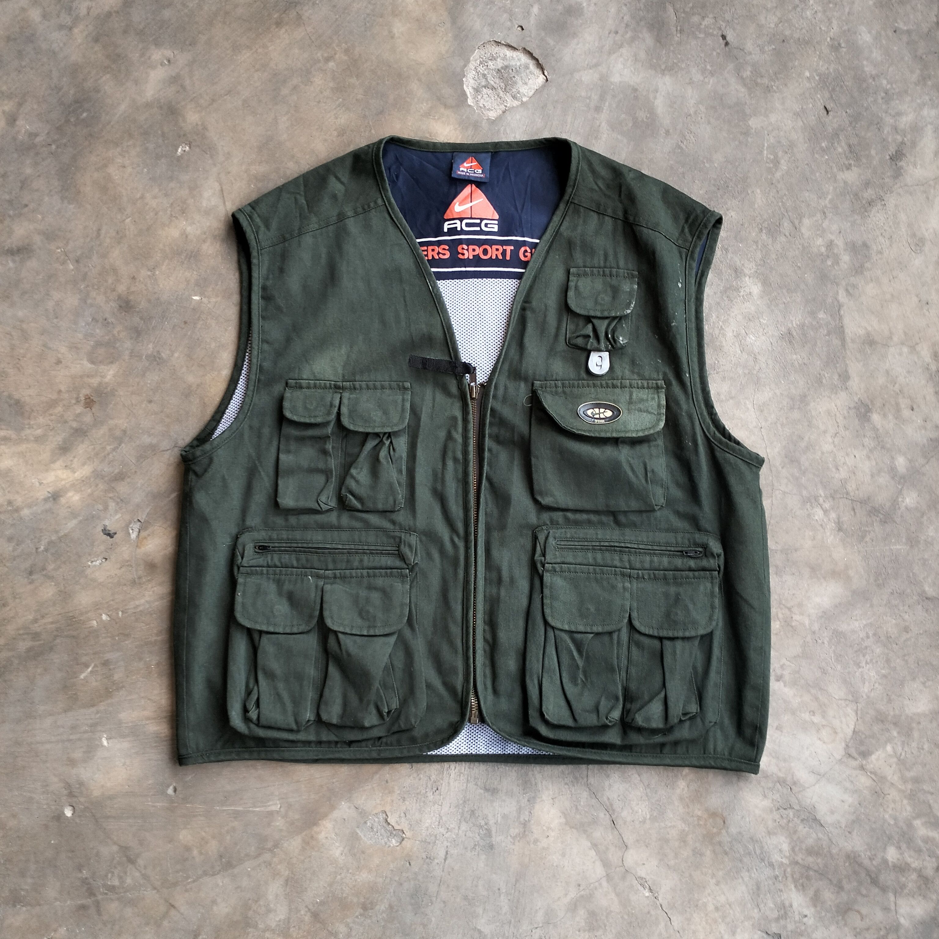 Nike ACG VINTAGE VEST NIKE ACG Size US XL / EU 56 / 4 - 1 Thumbnail