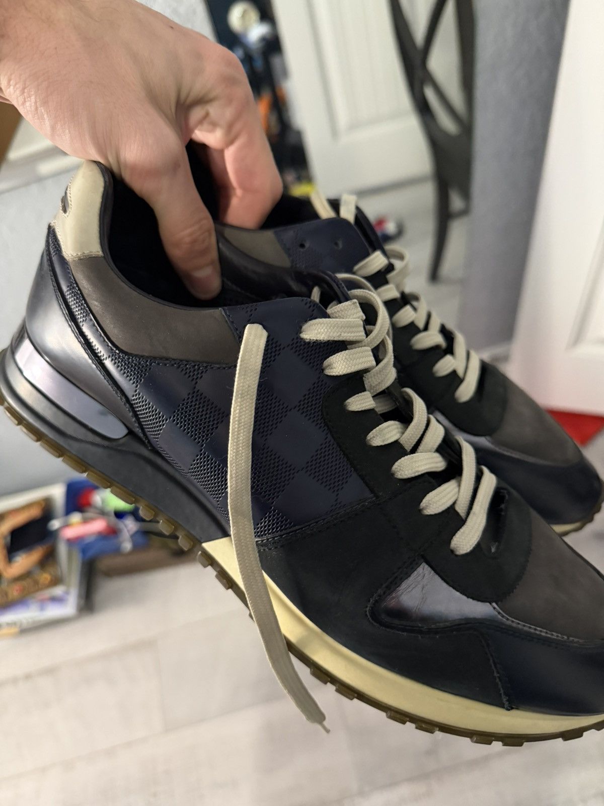 Louis Vuitton Louis Vuitton Run Away Vintage Navy Blue Size US 7.5 / EU 40-41 - 6 Thumbnail