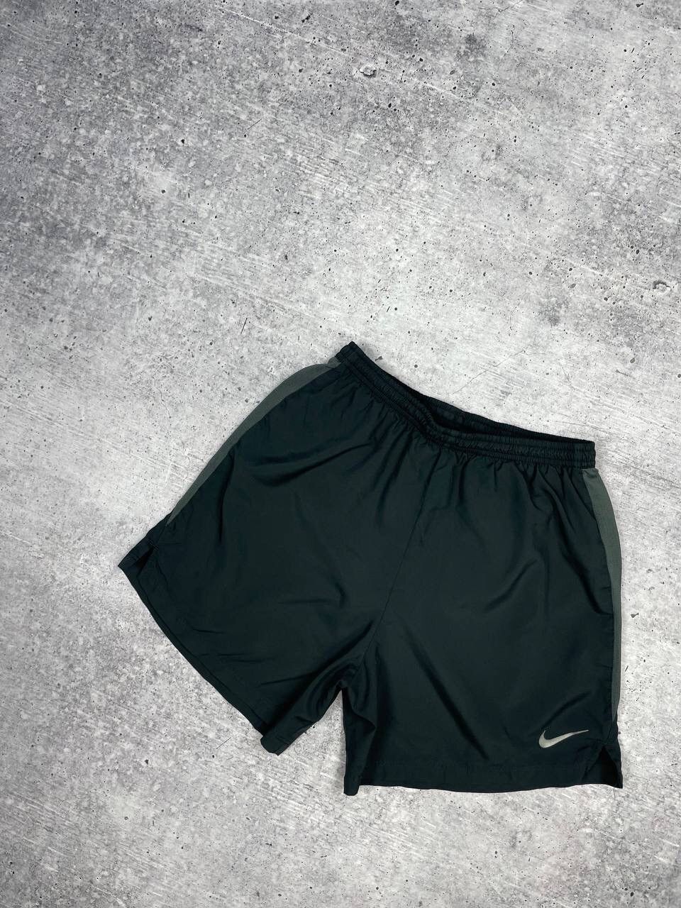 Nike × Vintage Vintage Nike 90’s Y2K Style Drill Black Casual Sport Shorts Size US 30 / EU 46 - 2 Thumbnail
