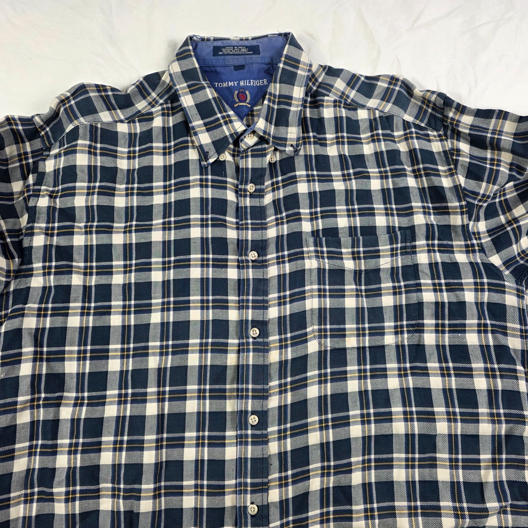 Tommy Hilfiger Tommy Hilfiger Mens Size XL Plaid Button Up Shirt Blue White Size US XL / EU 56 / 4 - 3 Thumbnail
