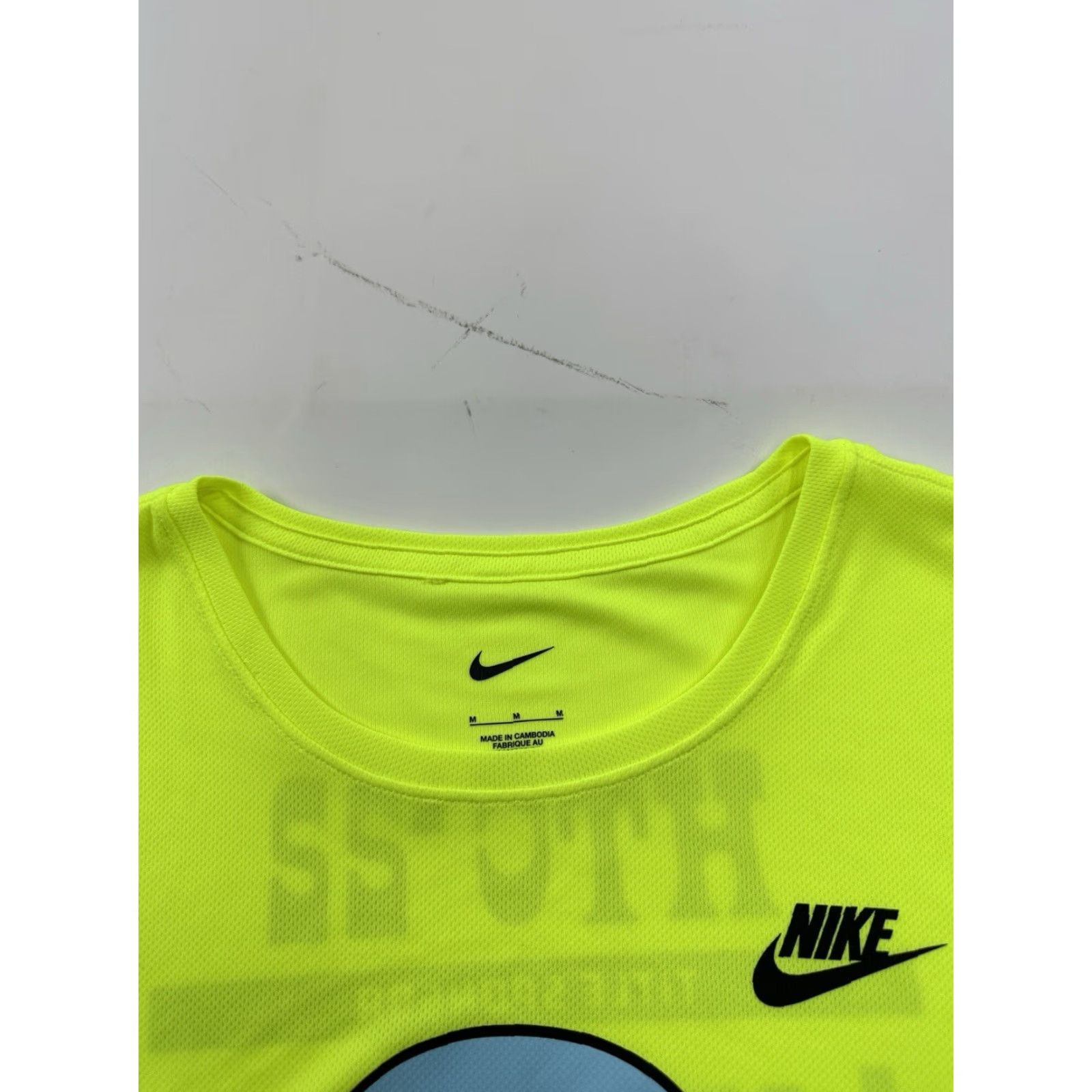 Nike Nike Shirt Womens Medium Yellow Short Sleeve Hood To Coast Relay 2022 Size M / US 6-8 / IT 42-44 - 3 Thumbnail