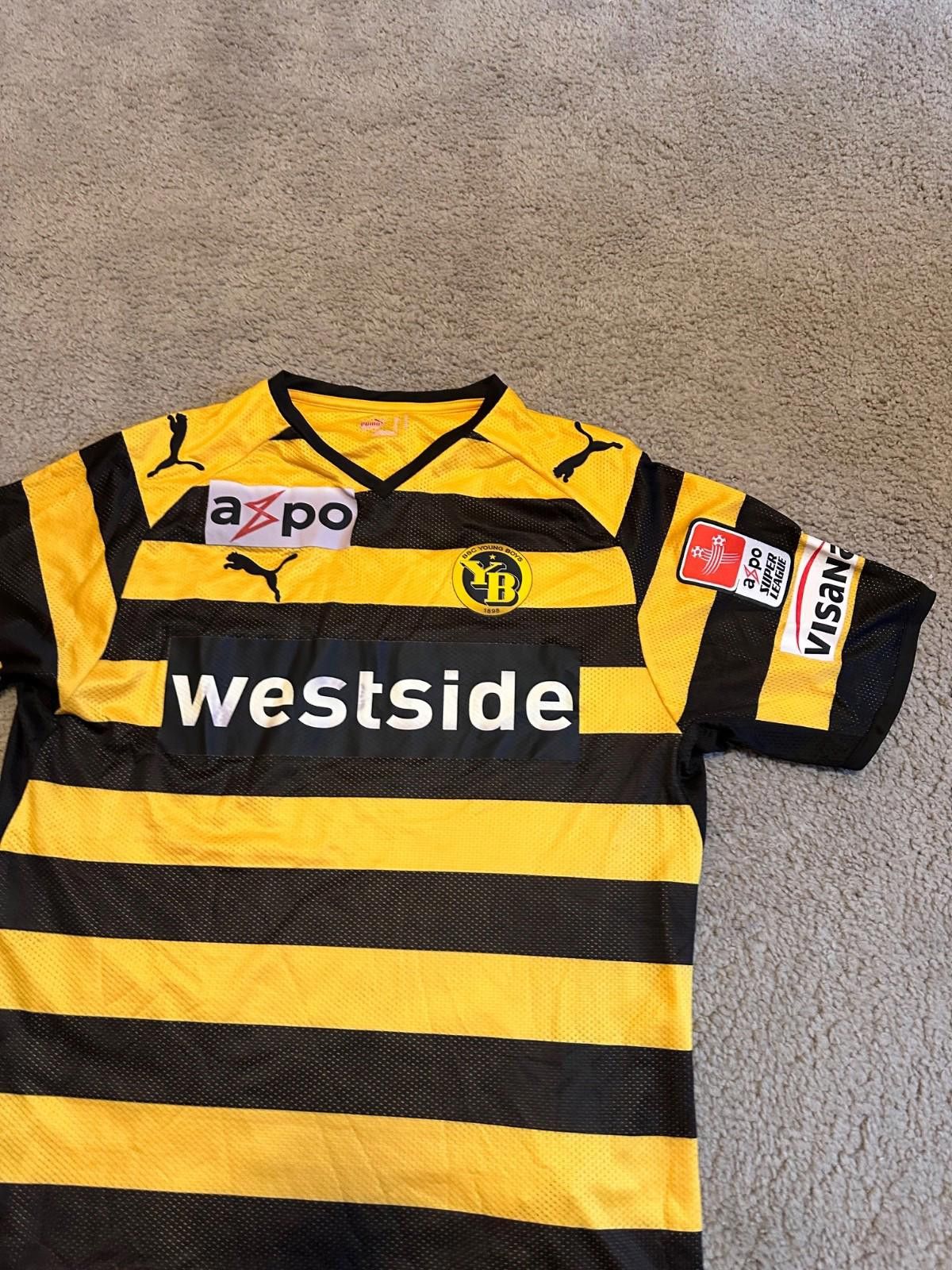 Puma #25 Pasche BSC Young Boys FC 2008-09 Home Jersey Puma Shirt Size US M / EU 48-50 / 2 - 3 Thumbnail