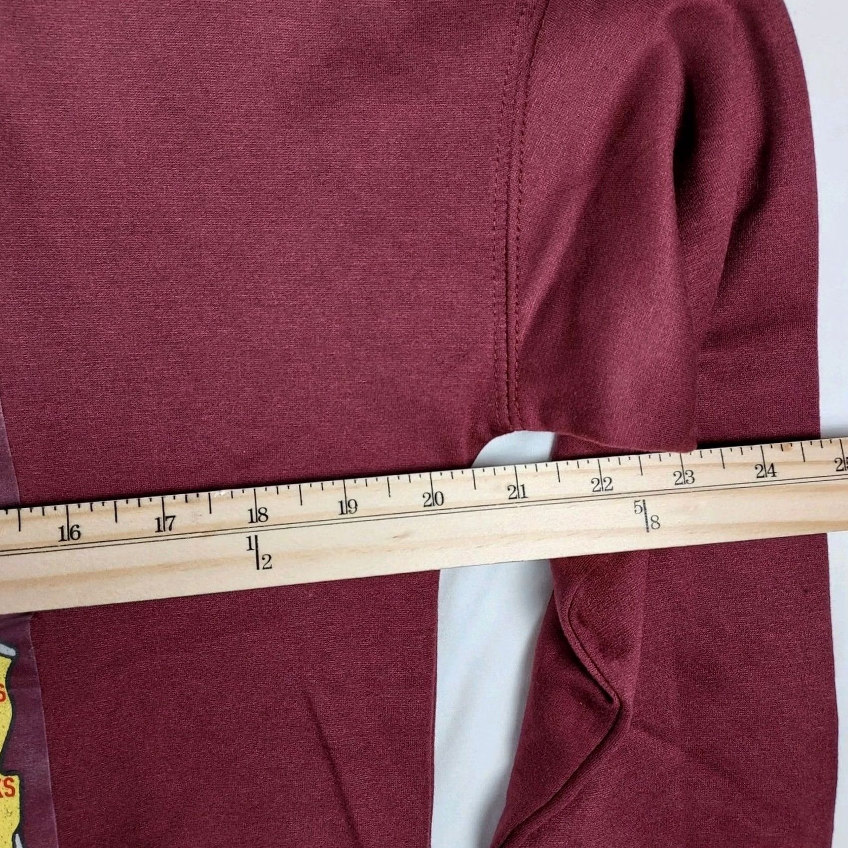 Vintage The Flintstones Womens Graphic Sweatshirt XS Crewneck Maroon Cartoon Logo Pullover Sweatshirt Womens Size XS / US 0-2 / IT 36-38 - 6 Thumbnail