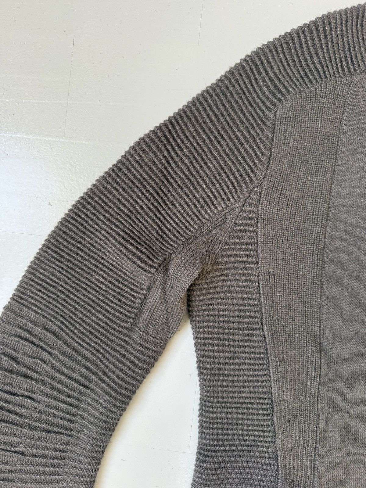 Helmut Lang HELMUT LANG ALPACA SWEATER Size S / US 4 / IT 40 - 4 Thumbnail