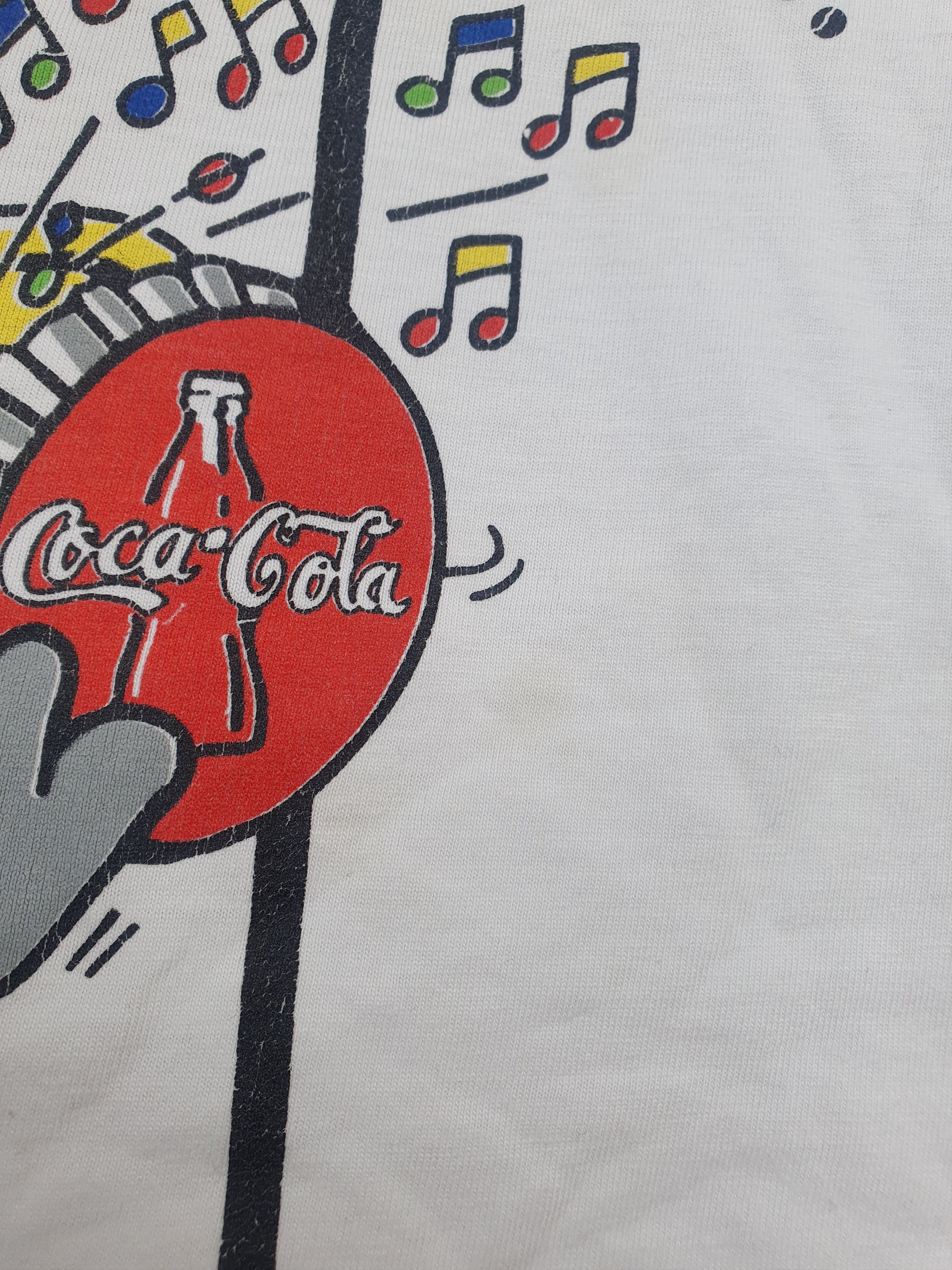 Coca Cola × Vintage Coca Cola A Gogo Chez Hippo Vintage T-shirt sz L? Size US L / EU 52-54 / 3 - 12 Thumbnail